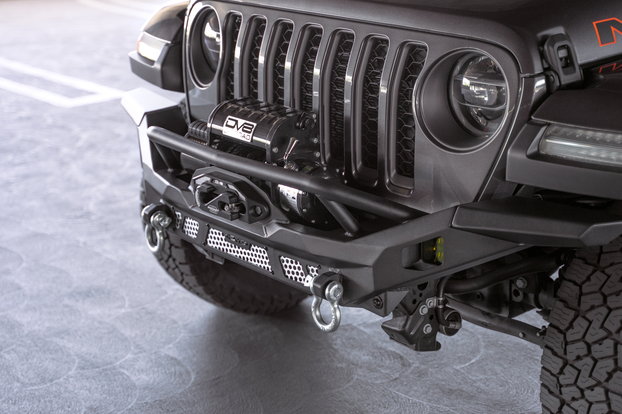 DV8 Offroad Jeep Wrangler JK/JL & Gladiator JT MTO Series Front Bumper FBJL-12