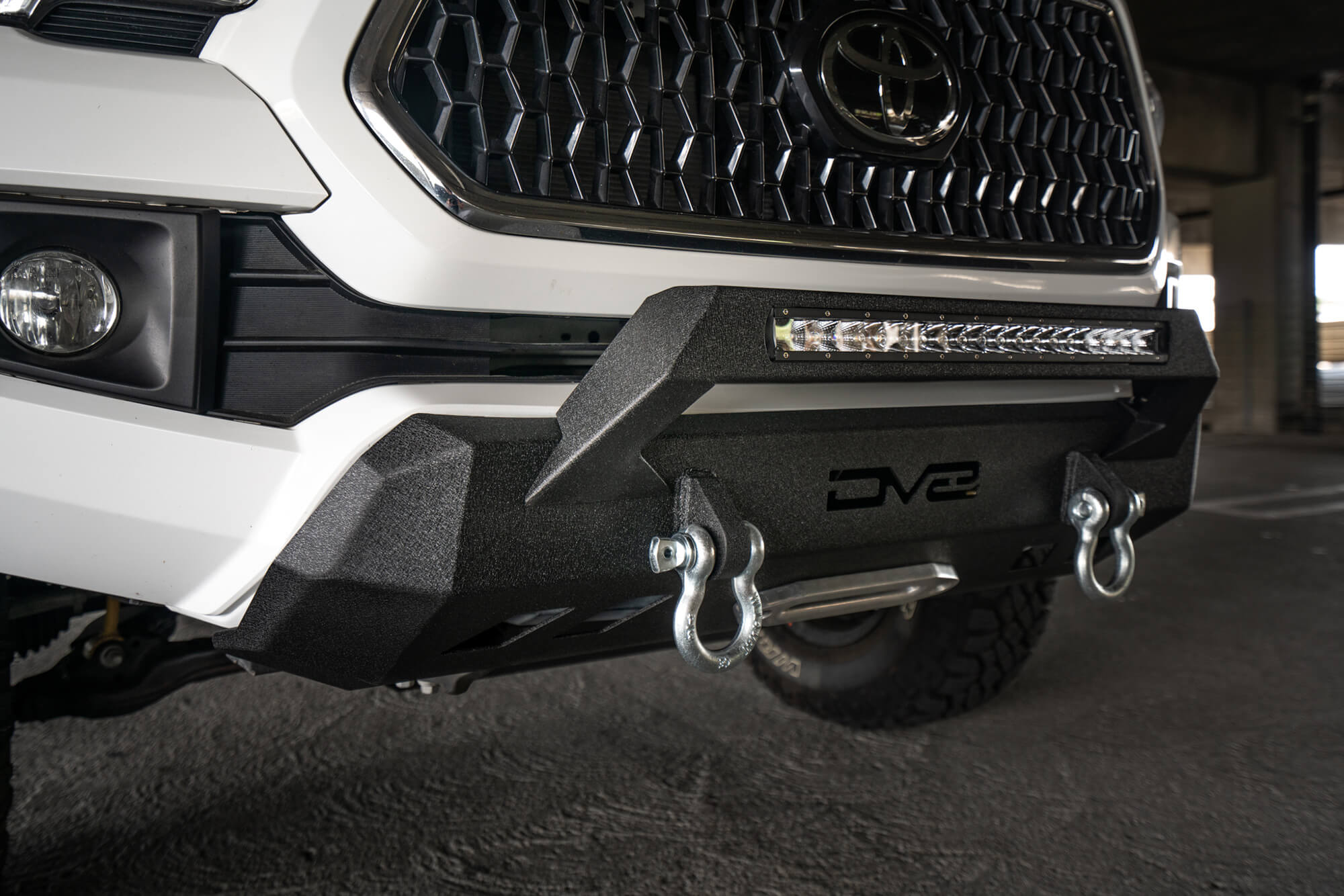 DV8 Offroad Truck Center Mount Front Bumper FBTT1-05