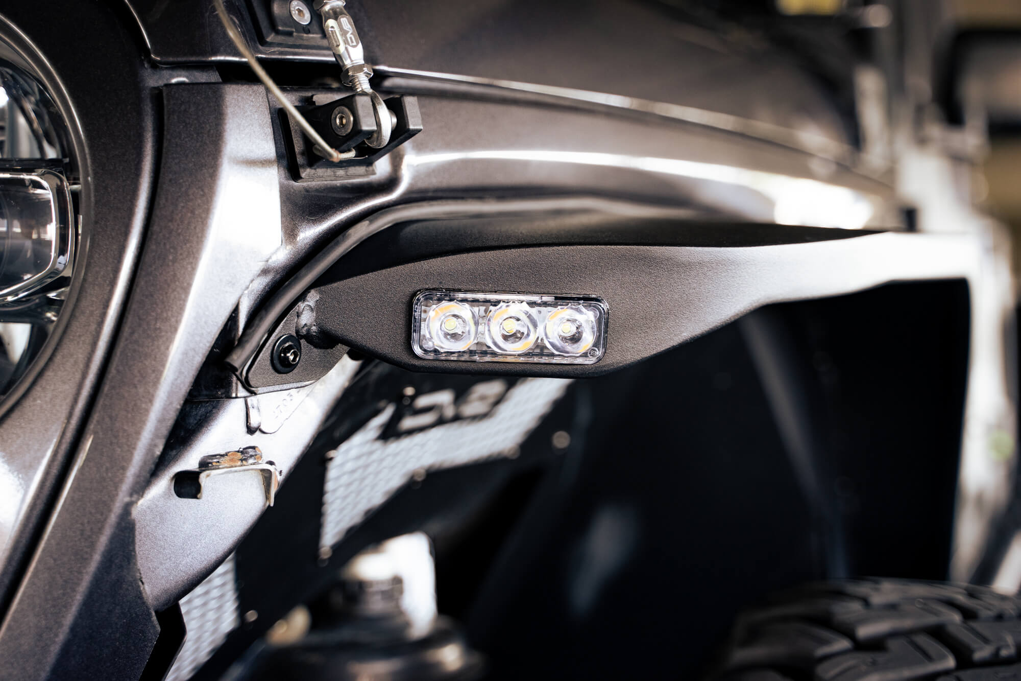 DV8 Offroad Jeep Wrangler JL Slim Fender Flares FDJL-07