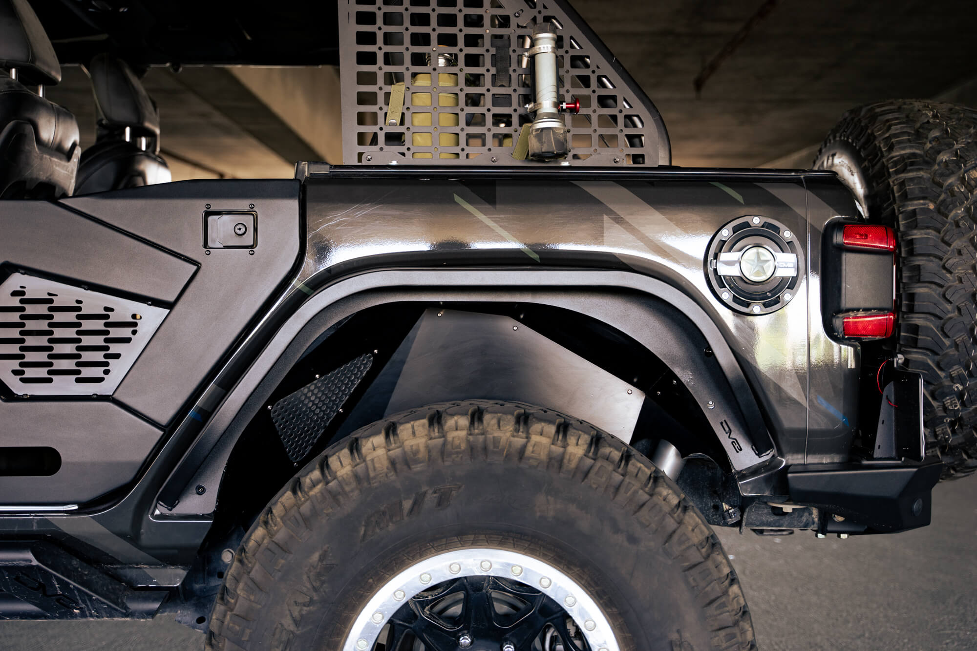 DV8 Offroad Jeep Wrangler JL Slim Fender Flares FDJL-07