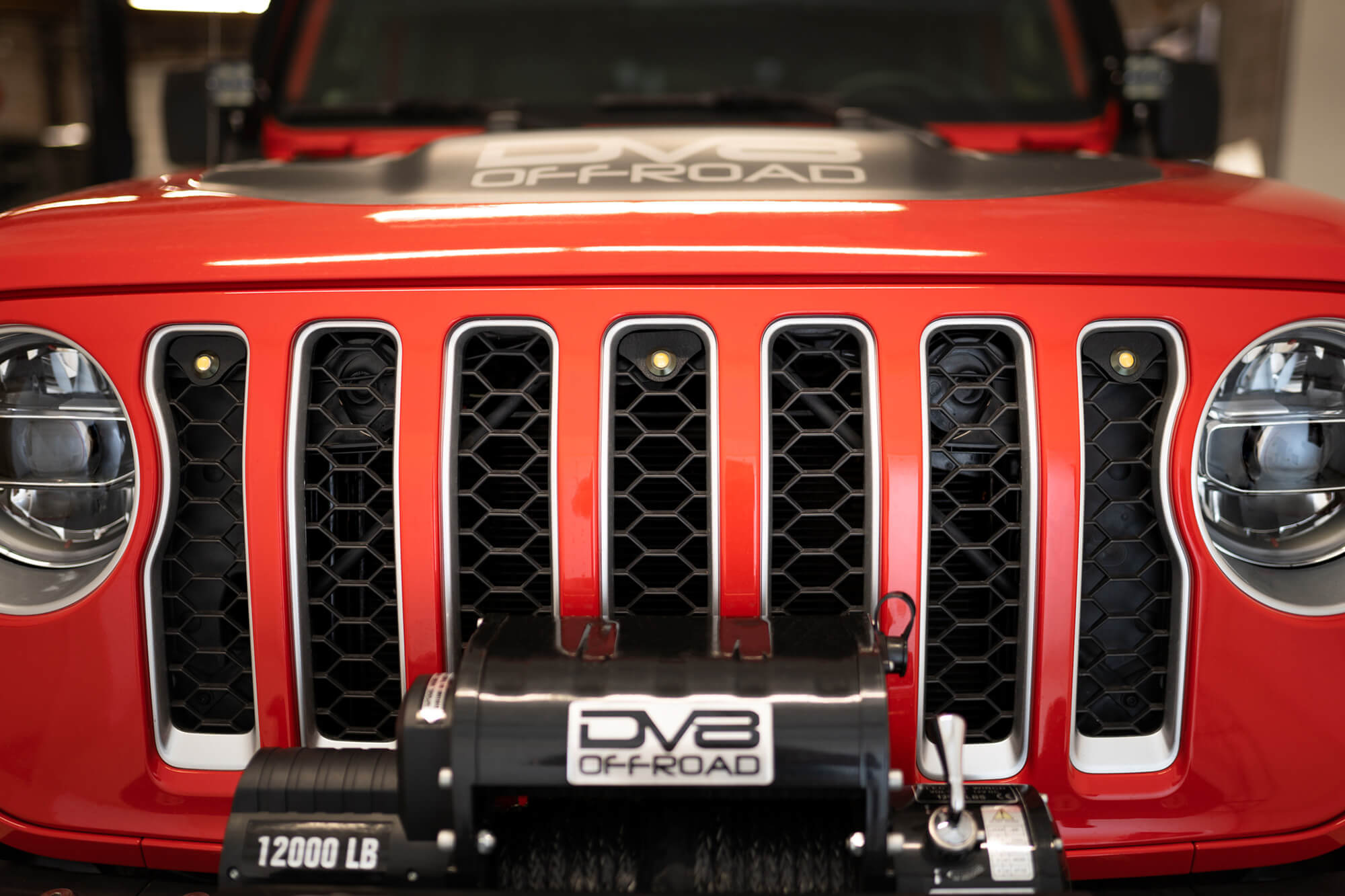 DV8 Offroad GRJL-02 18-22 JEEP WRANGLER JL FRONT GRILL AMBER ACCENT LIGHTS GRJL-02