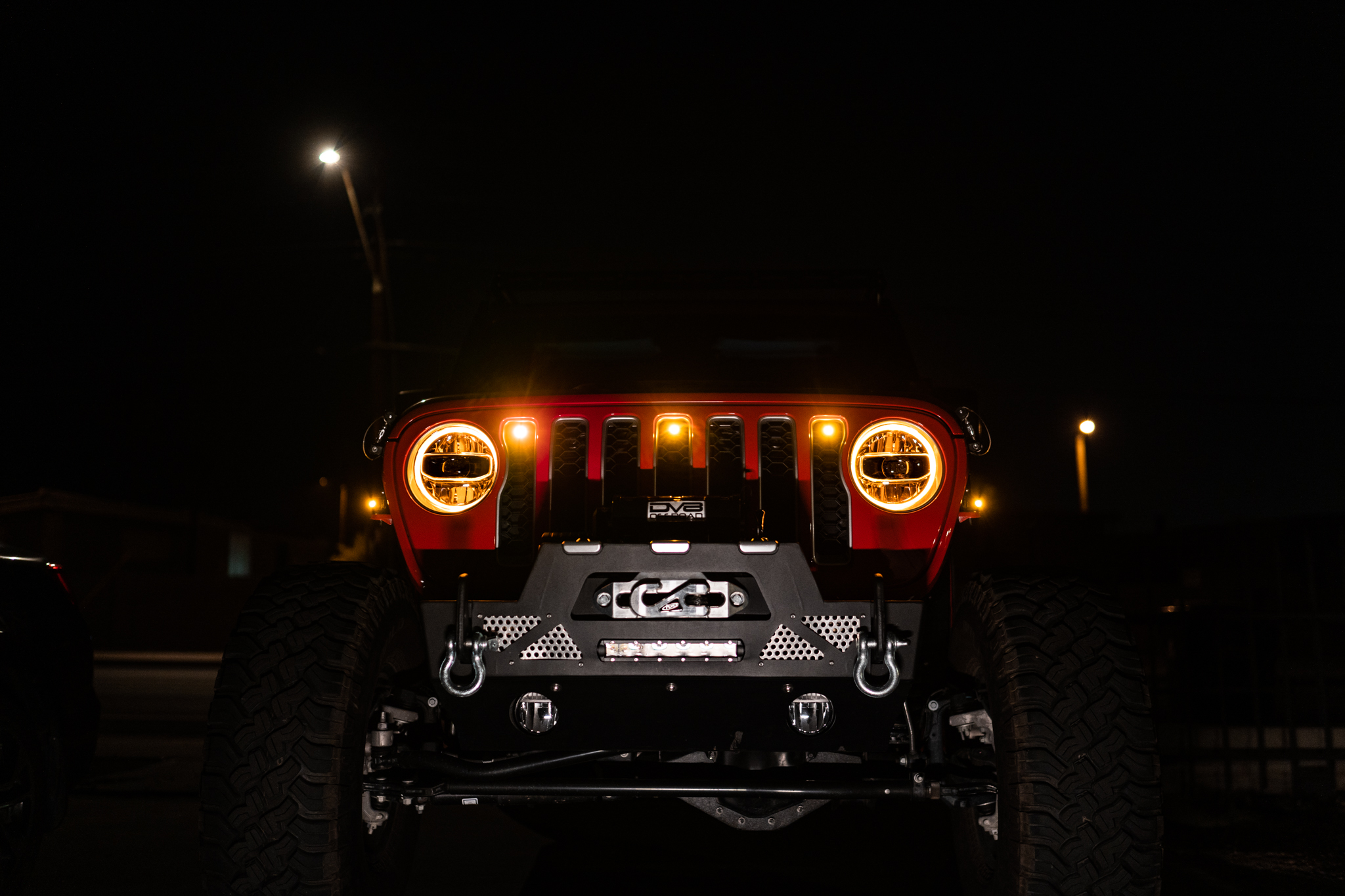 DV8 Offroad GRJL-02 18-22 JEEP WRANGLER JL FRONT GRILL AMBER ACCENT LIGHTS GRJL-02