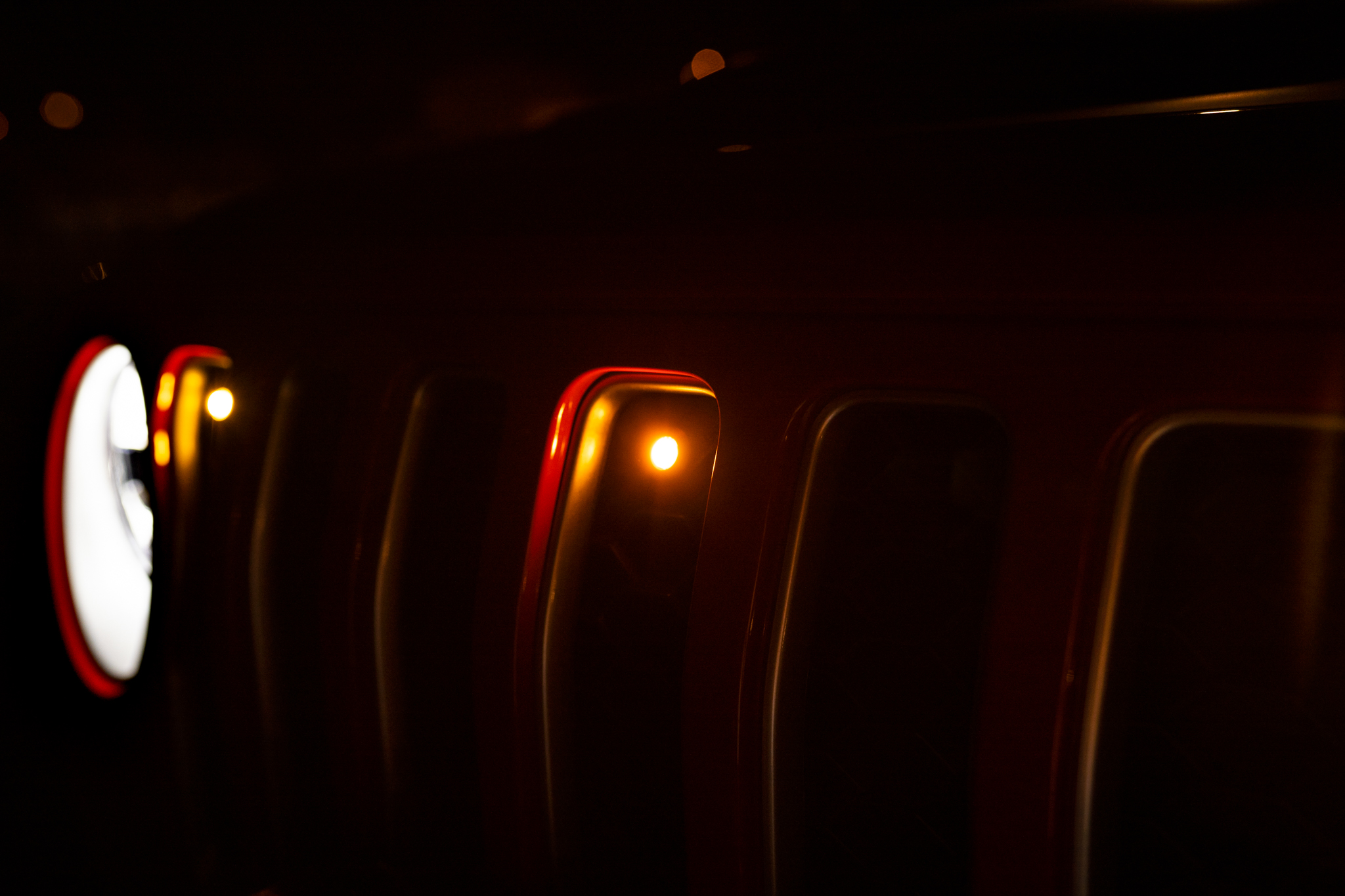 DV8 Offroad GRJL-02 18-22 JEEP WRANGLER JL FRONT GRILL AMBER ACCENT LIGHTS GRJL-02