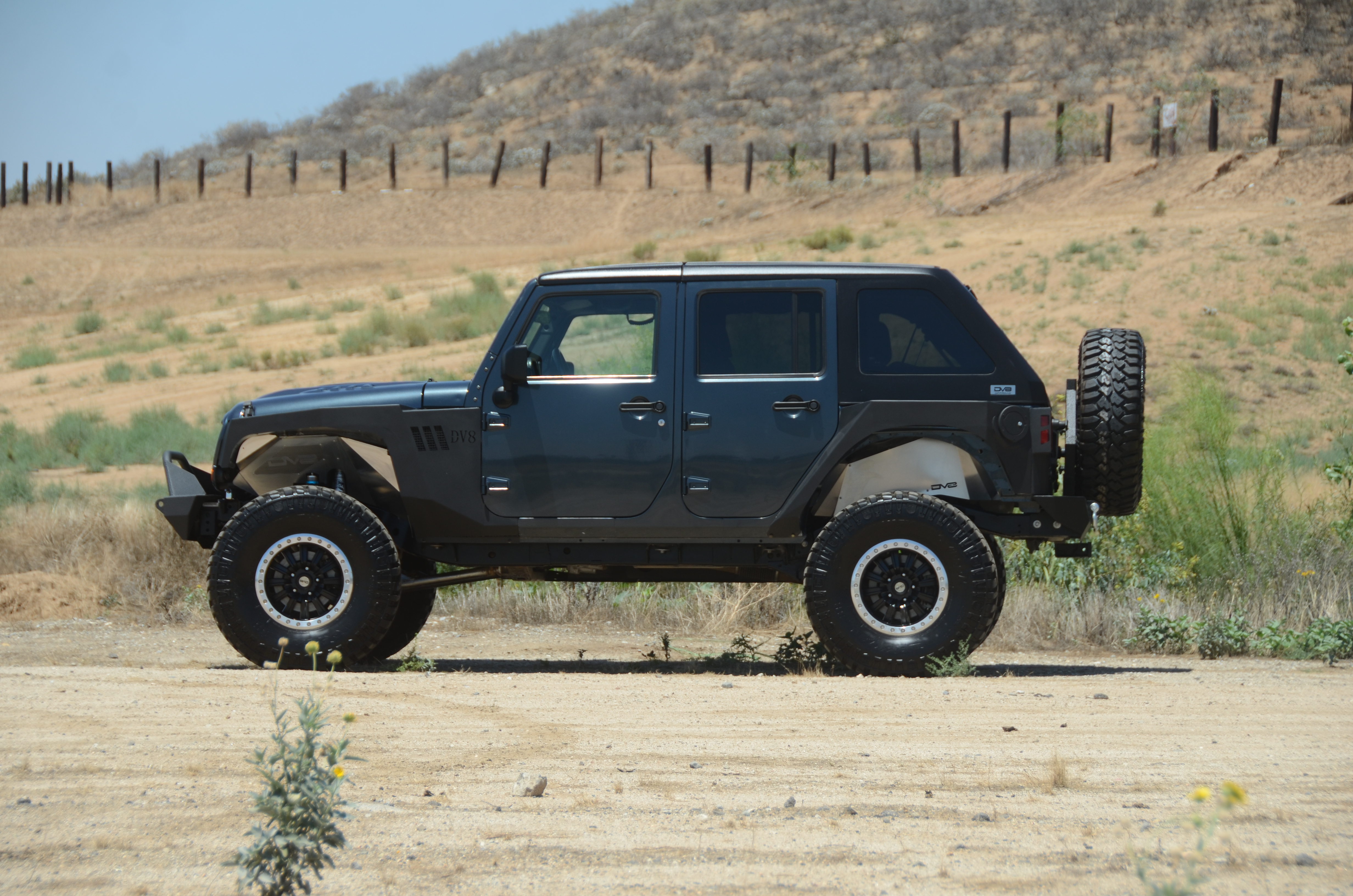 DV8 Offroad Hard Top; Fastback HT07FB42