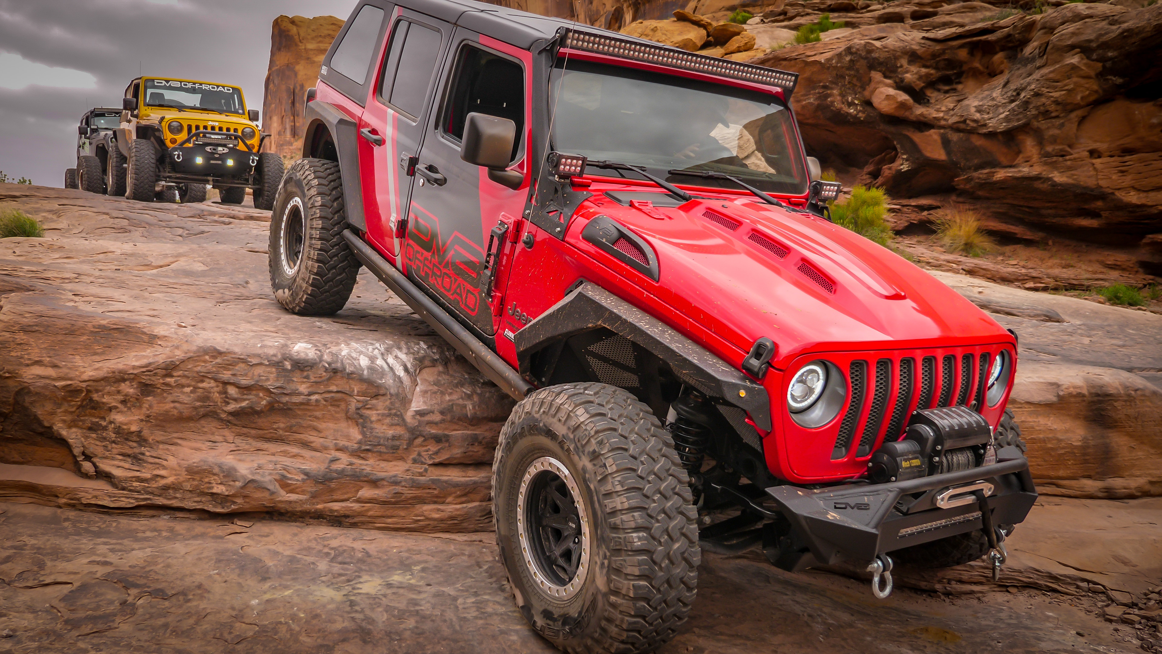 DV8 Offroad Hood; Heat Dispersion HDMBJL-01