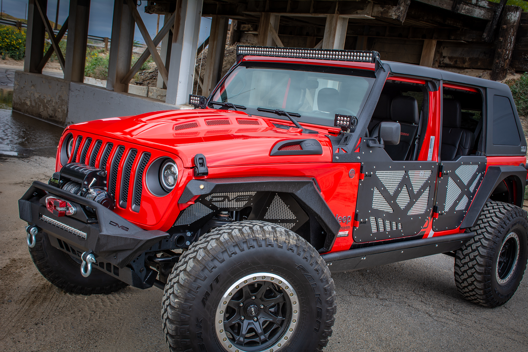 DV8 Offroad Hood; Heat Dispersion HDMBJL-01