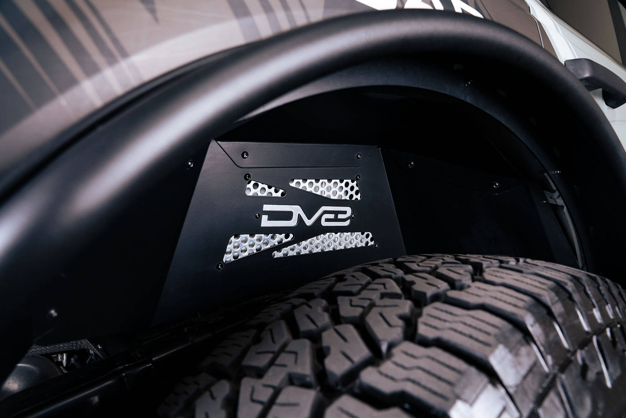 DV8 Offroad Fender Liner INFEND-05RB
