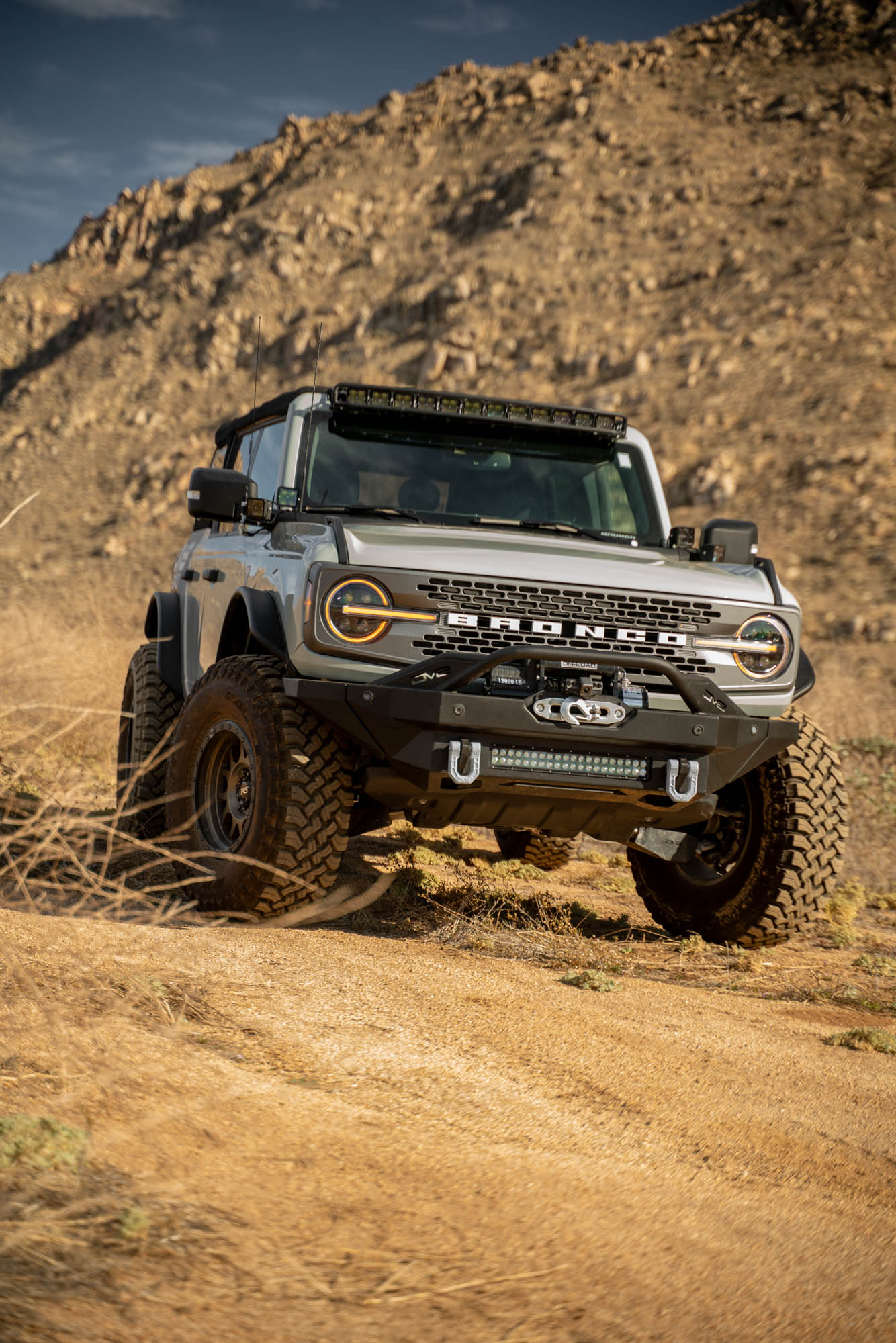 DV8 Offroad Ford Bronco A-Pillar Dual Light Pod Drop Mounts LBBR-08