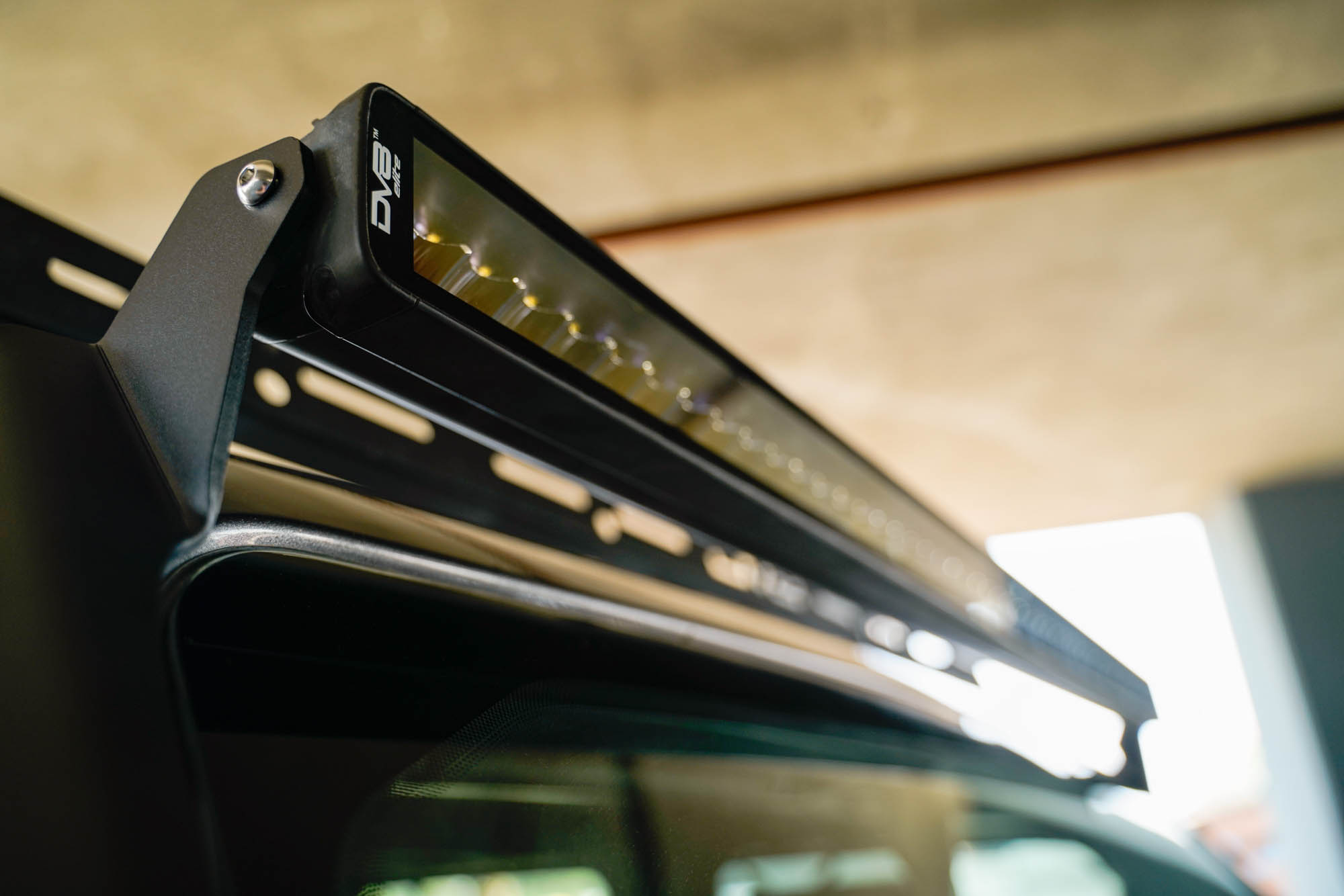 DV8 Offroad Jeep Wrangler JL & Gladiator JT Light Bar Mount LBJL-10