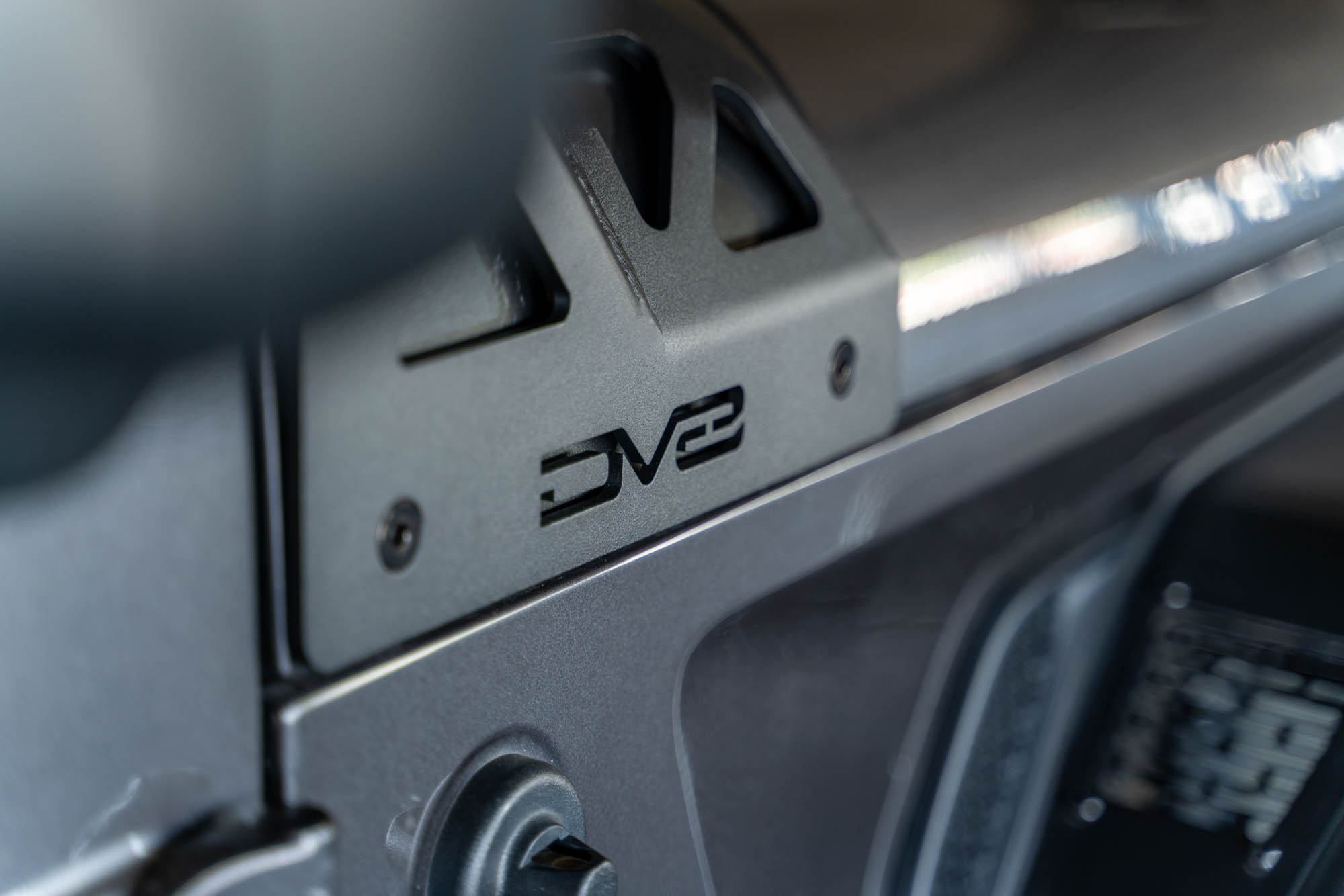 DV8 Offroad Jeep Wrangler JL & Gladiator JT A-Pillar Dual Light Pod Mounts LBJL-11