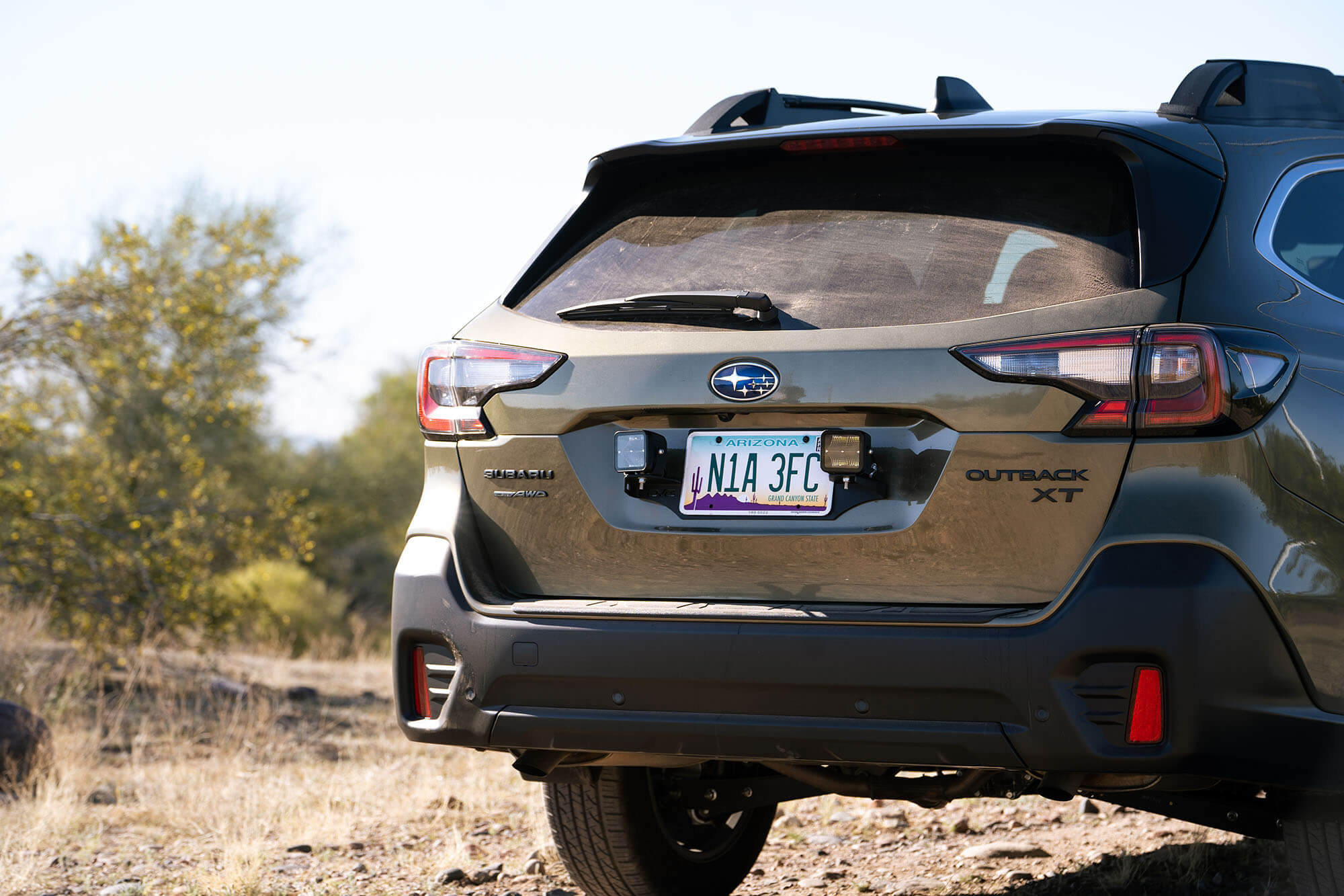 DV8 Offroad Universal License Plate Mount W/ Pod Light Mounts? LPBM-03