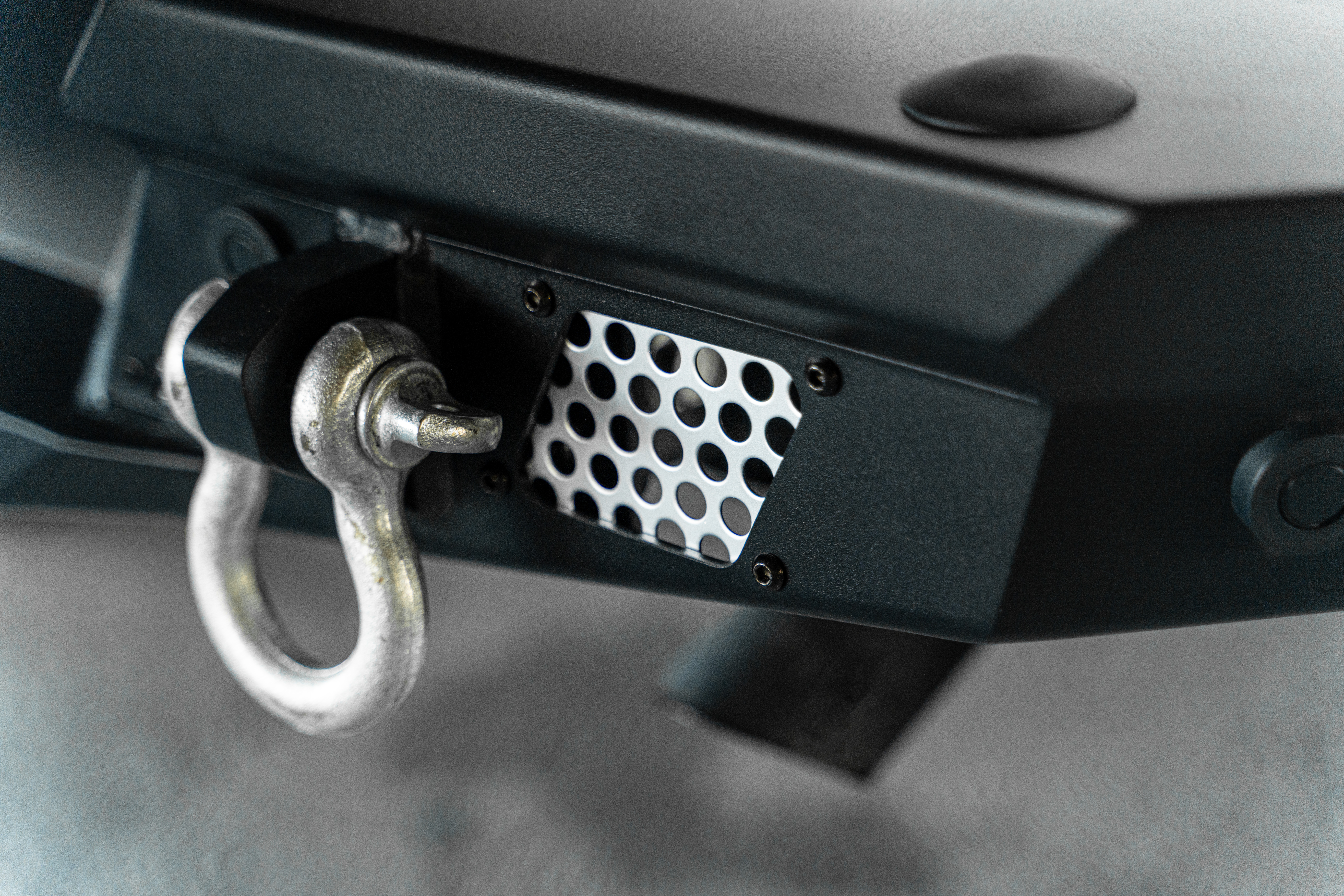 DV8 Offroad Jeep Wrangler JL MTO Series Rear Bumper w/ Optional Tire Carrier RBJL-13