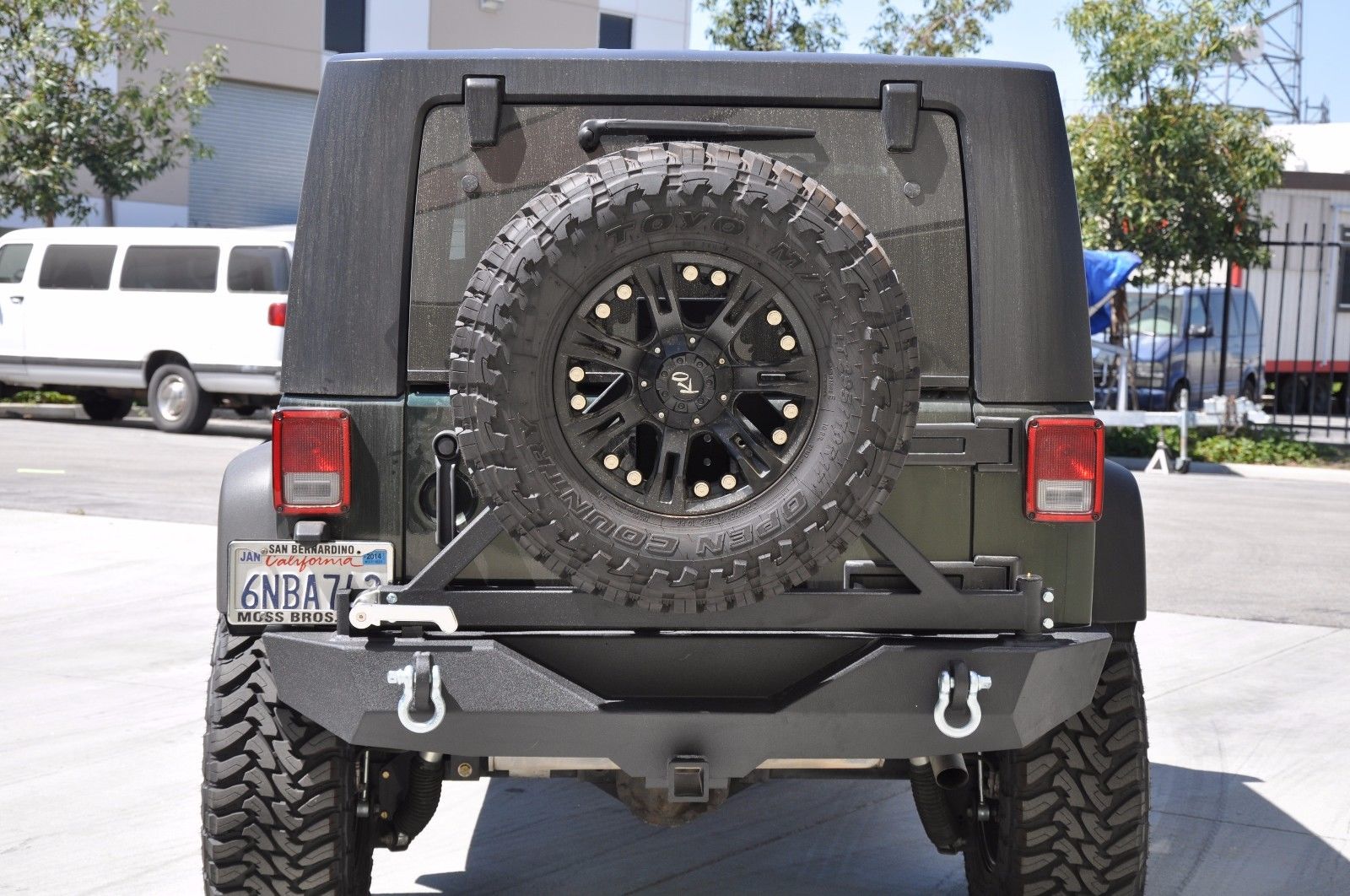 DV8 Offroad Jeep Stubby Rear Bumper; Bush Carrier RBSTTB-01