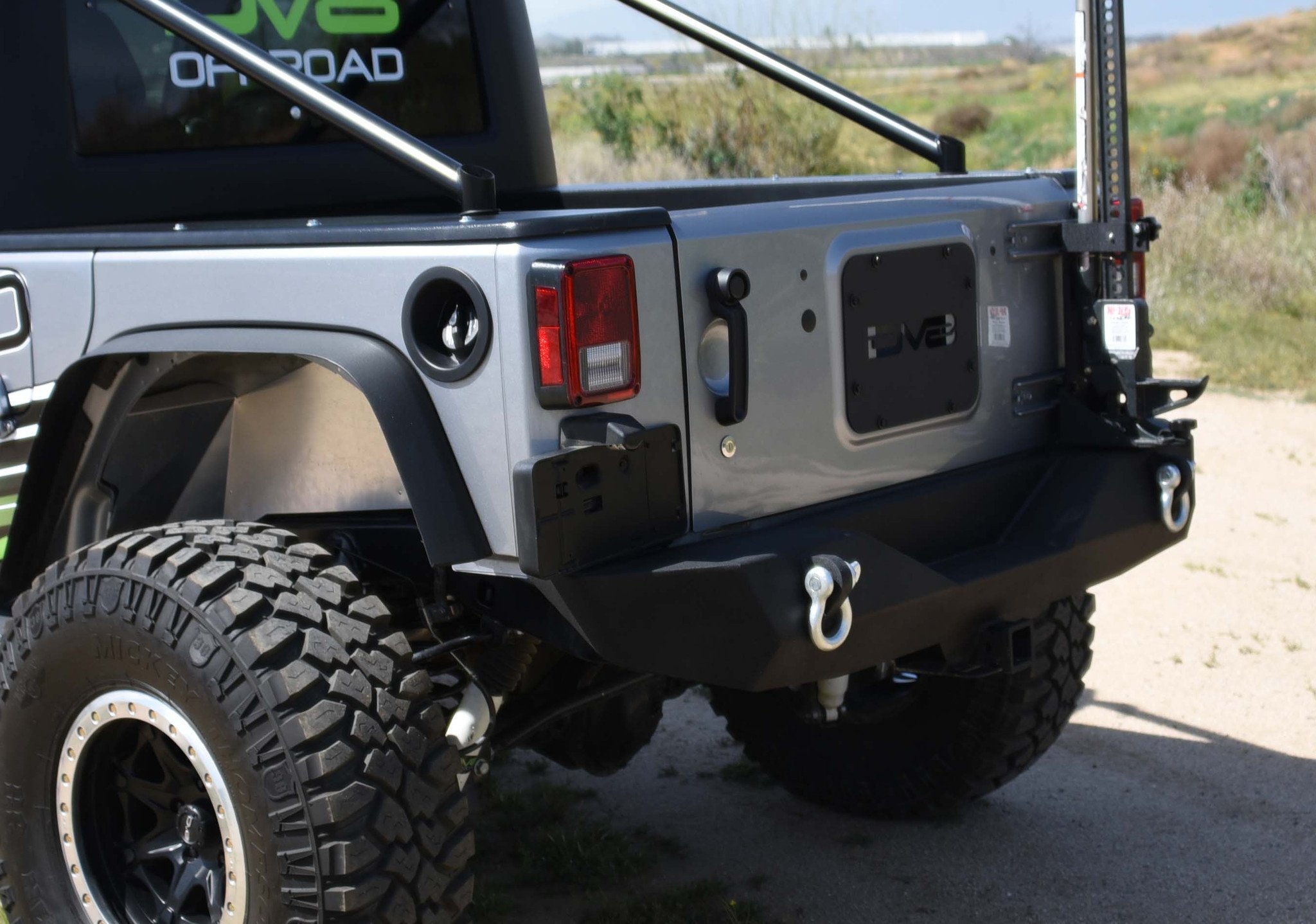 DV8 Offroad Jeep Stubby Rear Bumper RS-4 RBSTTB-04