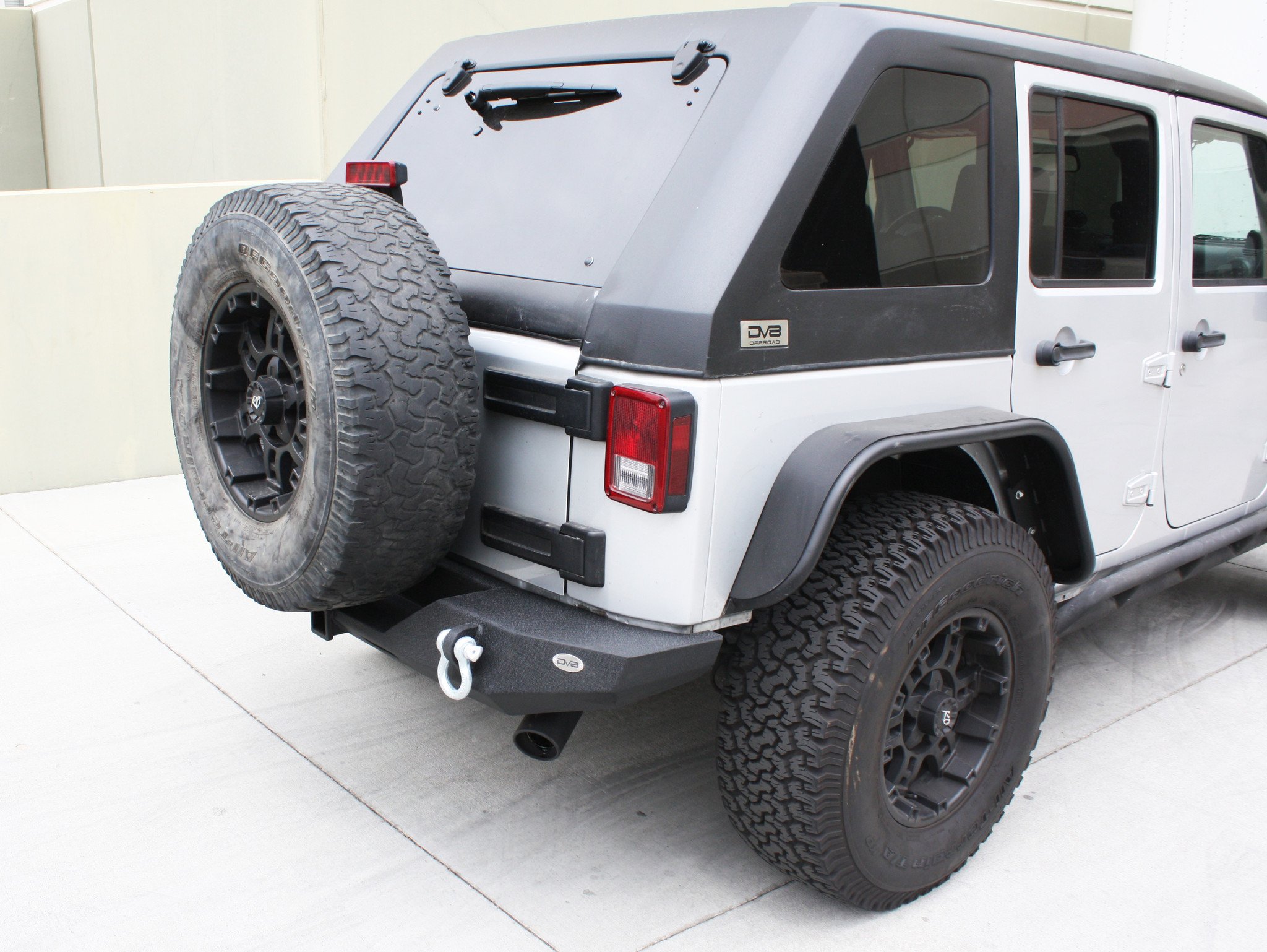 DV8 Offroad Jeep Rear Mid Width Bumper RS-6 RBSTTB-06