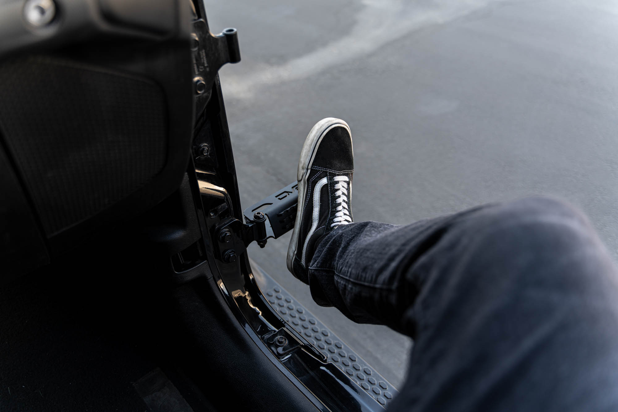 DV8 Offroad Jeep Wrangler JK/JL & Gladiator JT Foot Pegs STJL-05