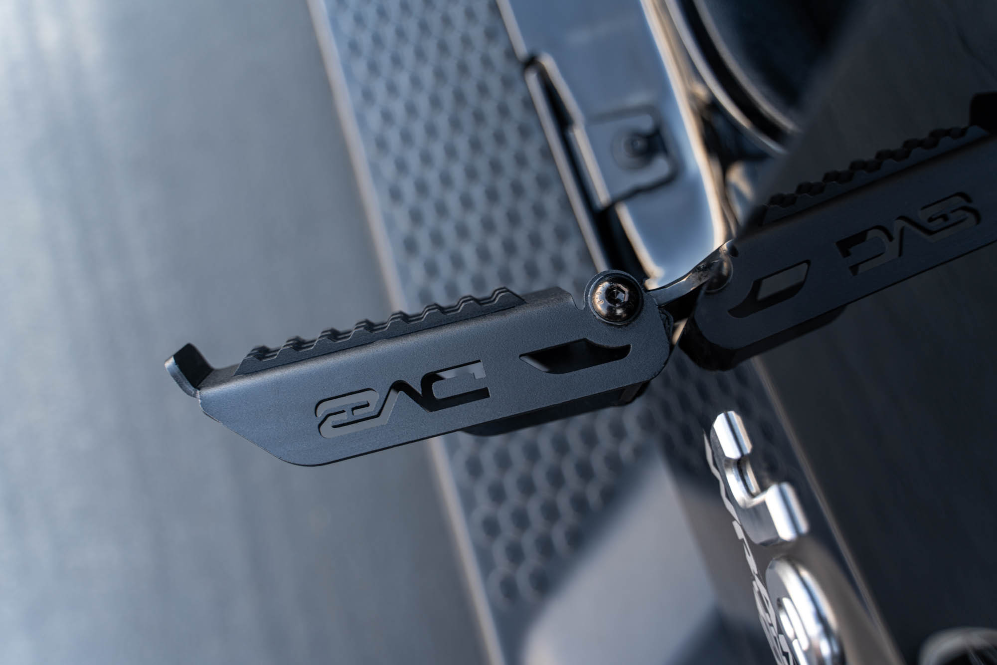 DV8 Offroad Jeep Wrangler JK/JL & Gladiator JT Foot Pegs STJL-05