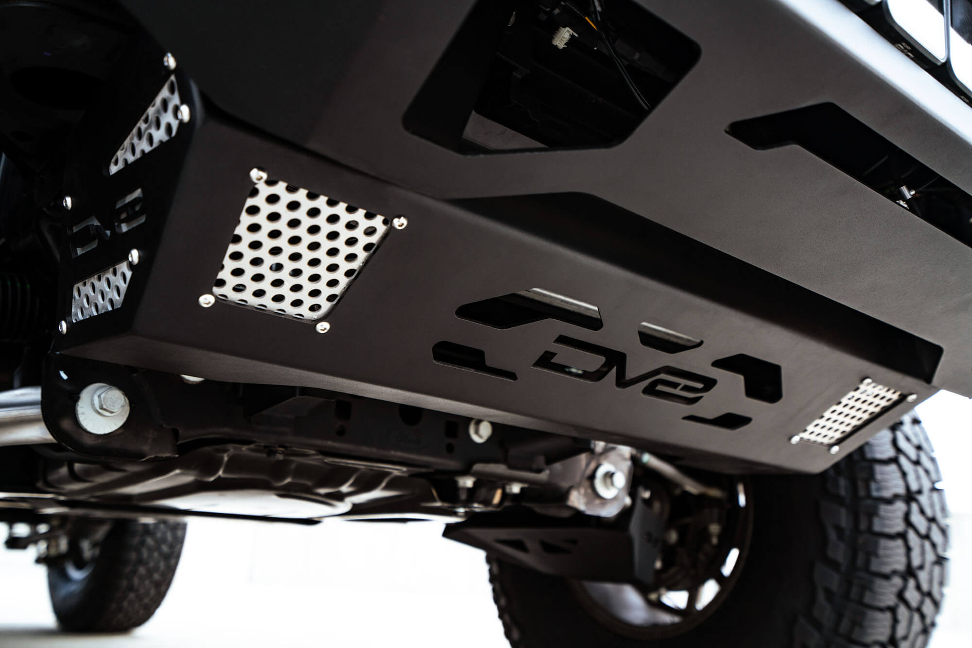 DV8 Offroad 2021-22 Ford Bronco; Steel Front Skid Plate SPBR-01