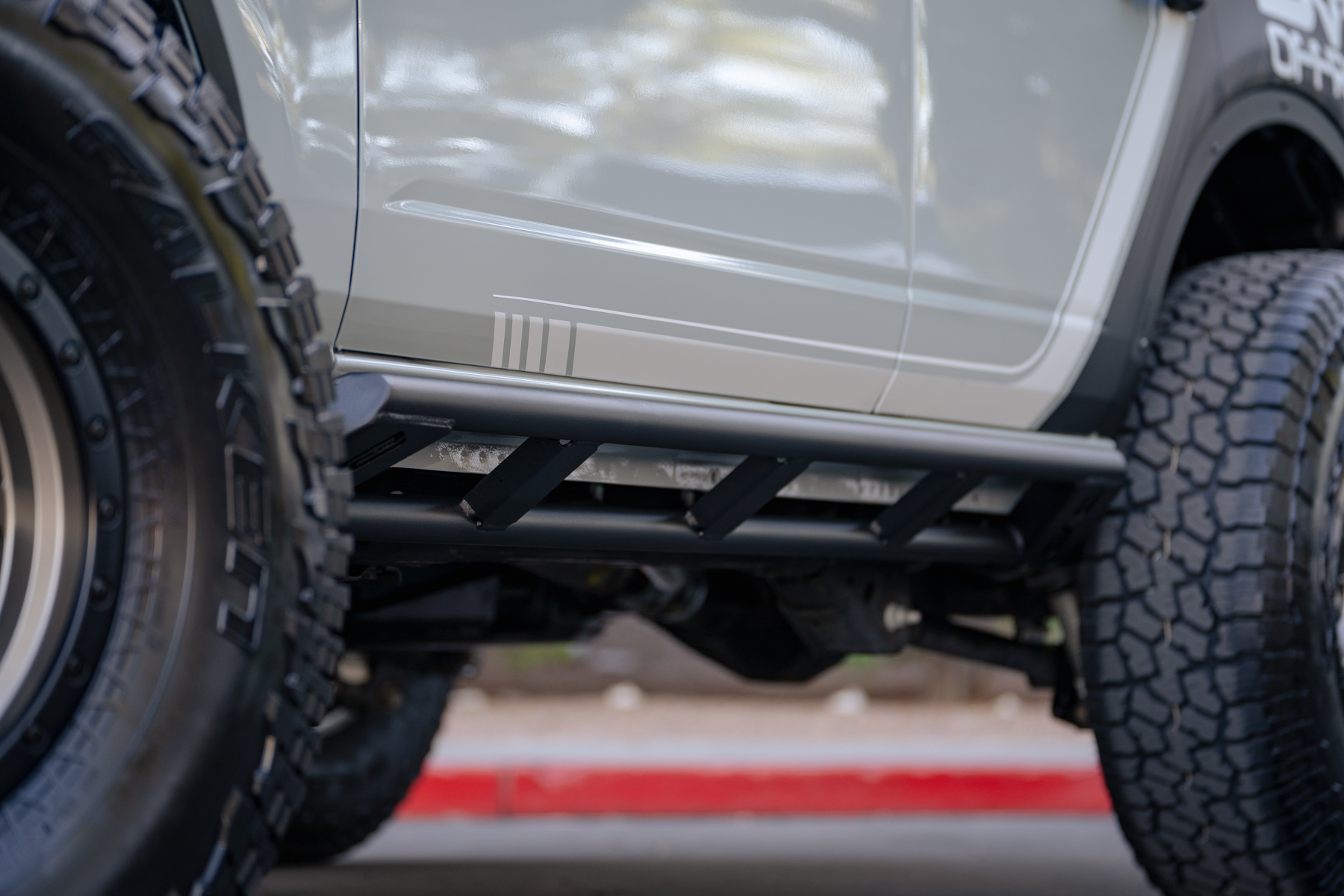 DV8 Offroad 2021-22 Ford Bronco; FS-15 Series Rock Sliders? SRBR-01