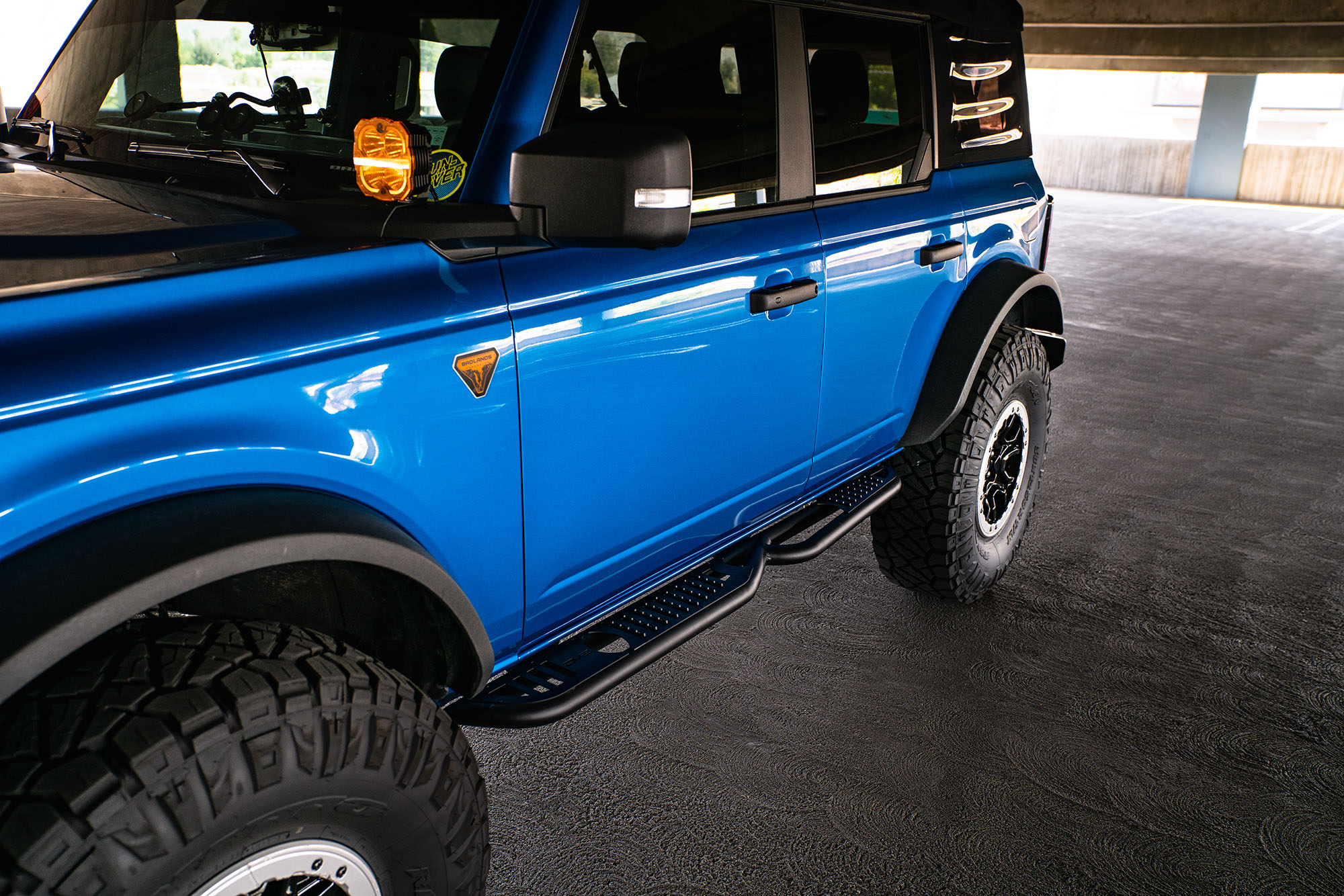 DV8 Offroad 2021-22 Ford Bronco; OE Plus Series Side Steps? SRBR-02
