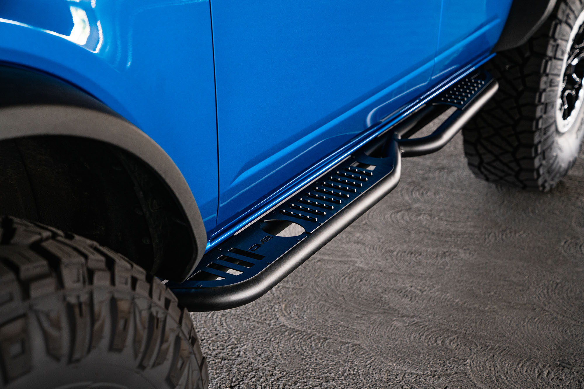 DV8 Offroad 2021-22 Ford Bronco; OE Plus Series Side Steps? SRBR-02
