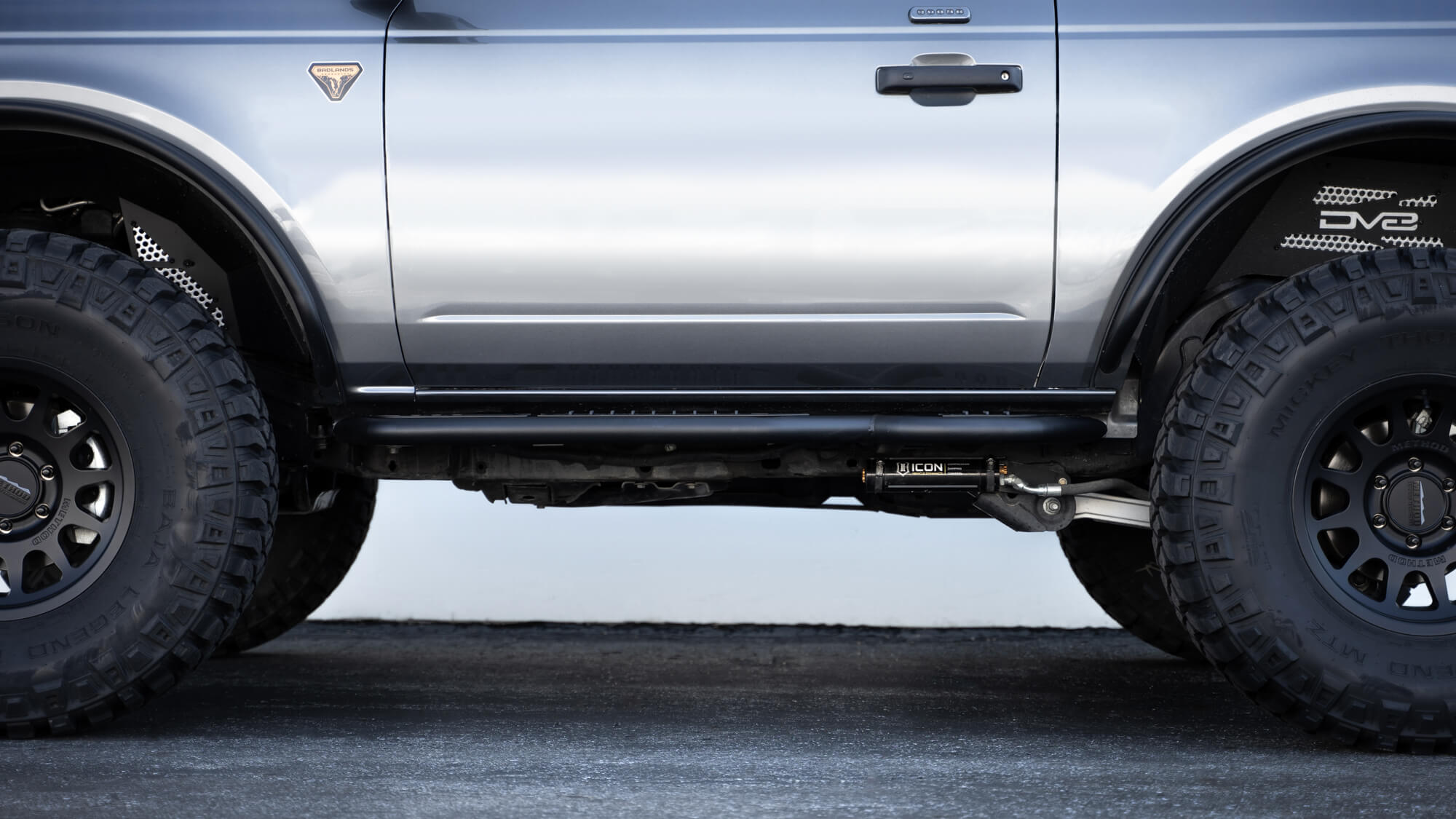 DV8 Offroad Side Steps SRBR-05