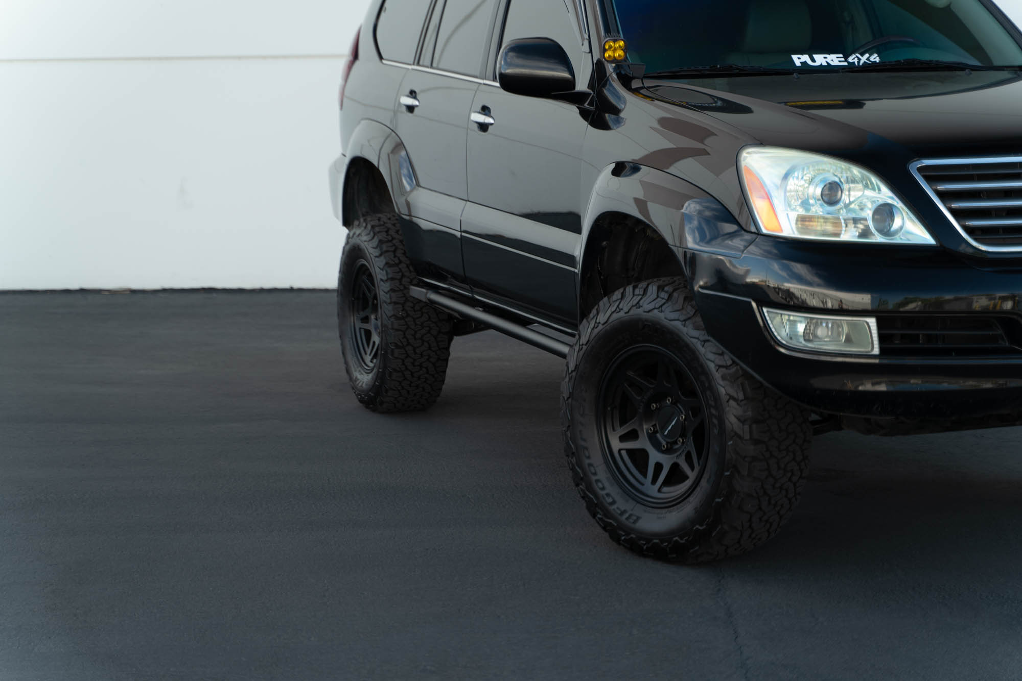 DV8 Offroad Lexus GX 470 FS-15 Rock Sliders SRGX-02