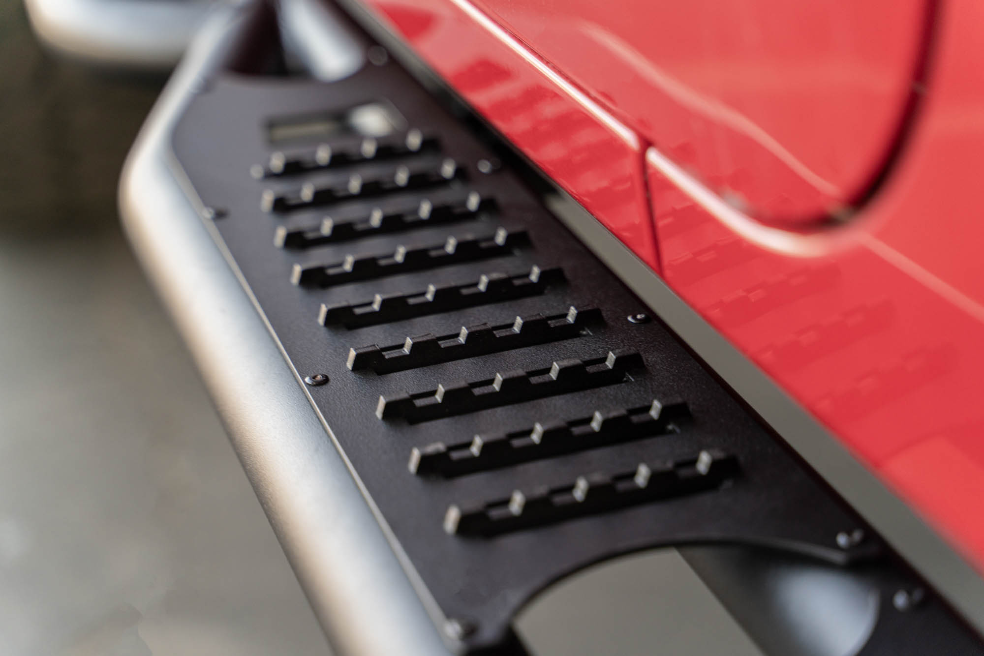 DV8 Offroad 4-Door Jeep Wrangler JK OE Plus Side Steps SRJK-08