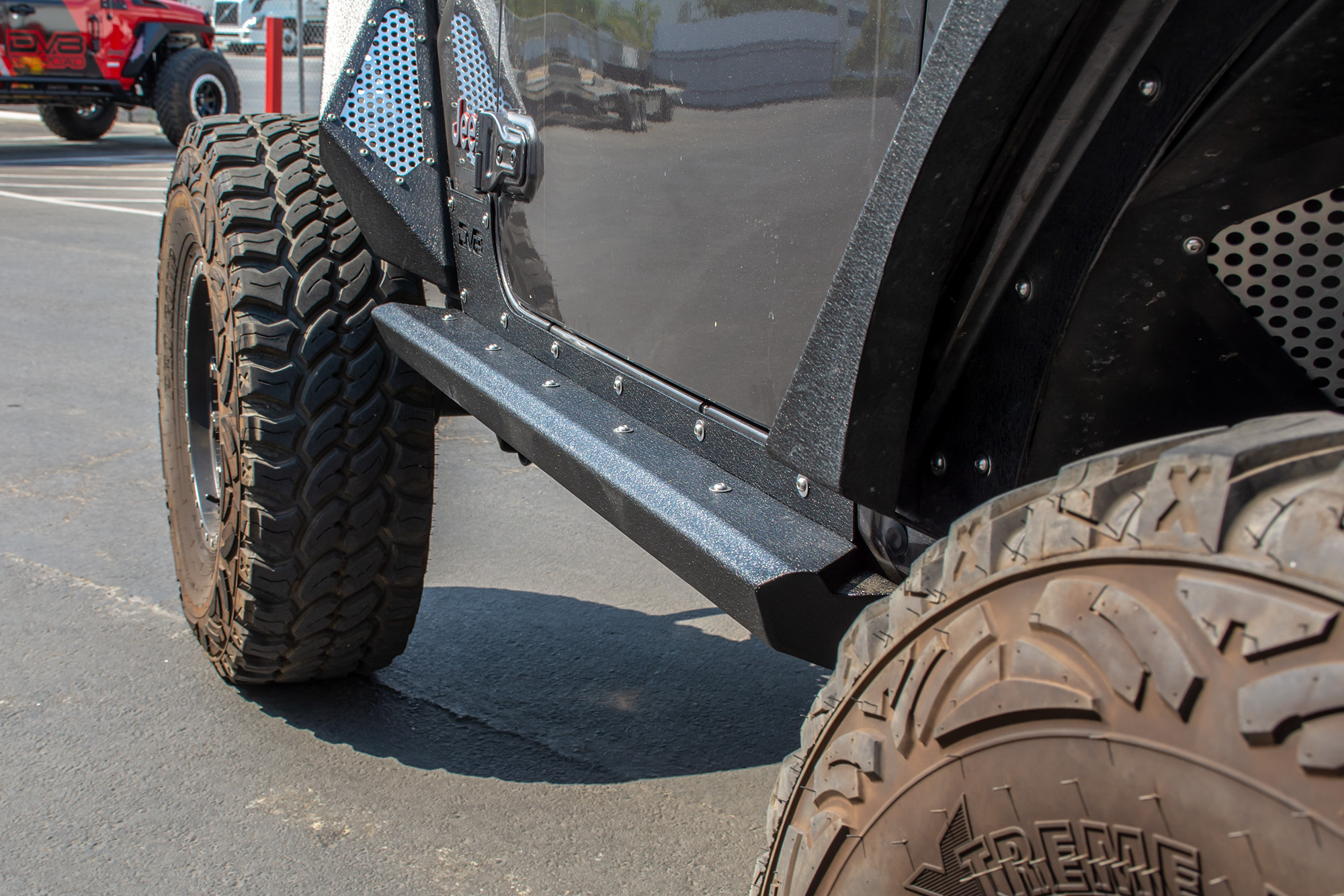 DV8 Offroad Rock Slider with Rock Skin SRJL-26
