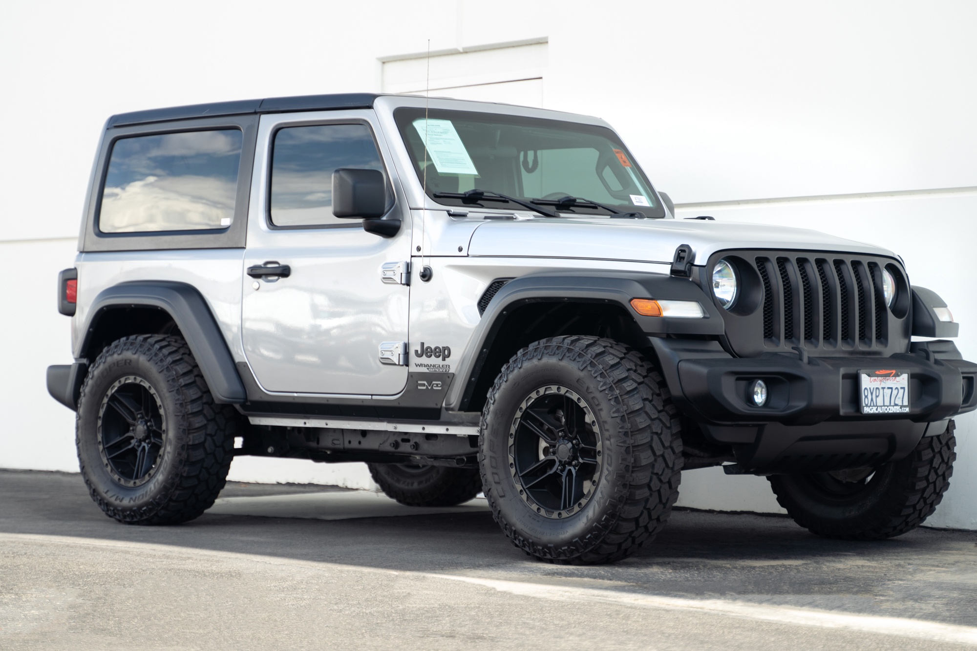 DV8 Offroad Jeep Wrangler JL 2-Door Rock Skins SRJL-29