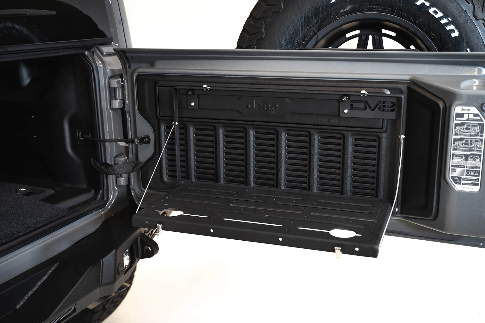 DV8 Offroad Trail Table; Rear Door TTJL-01