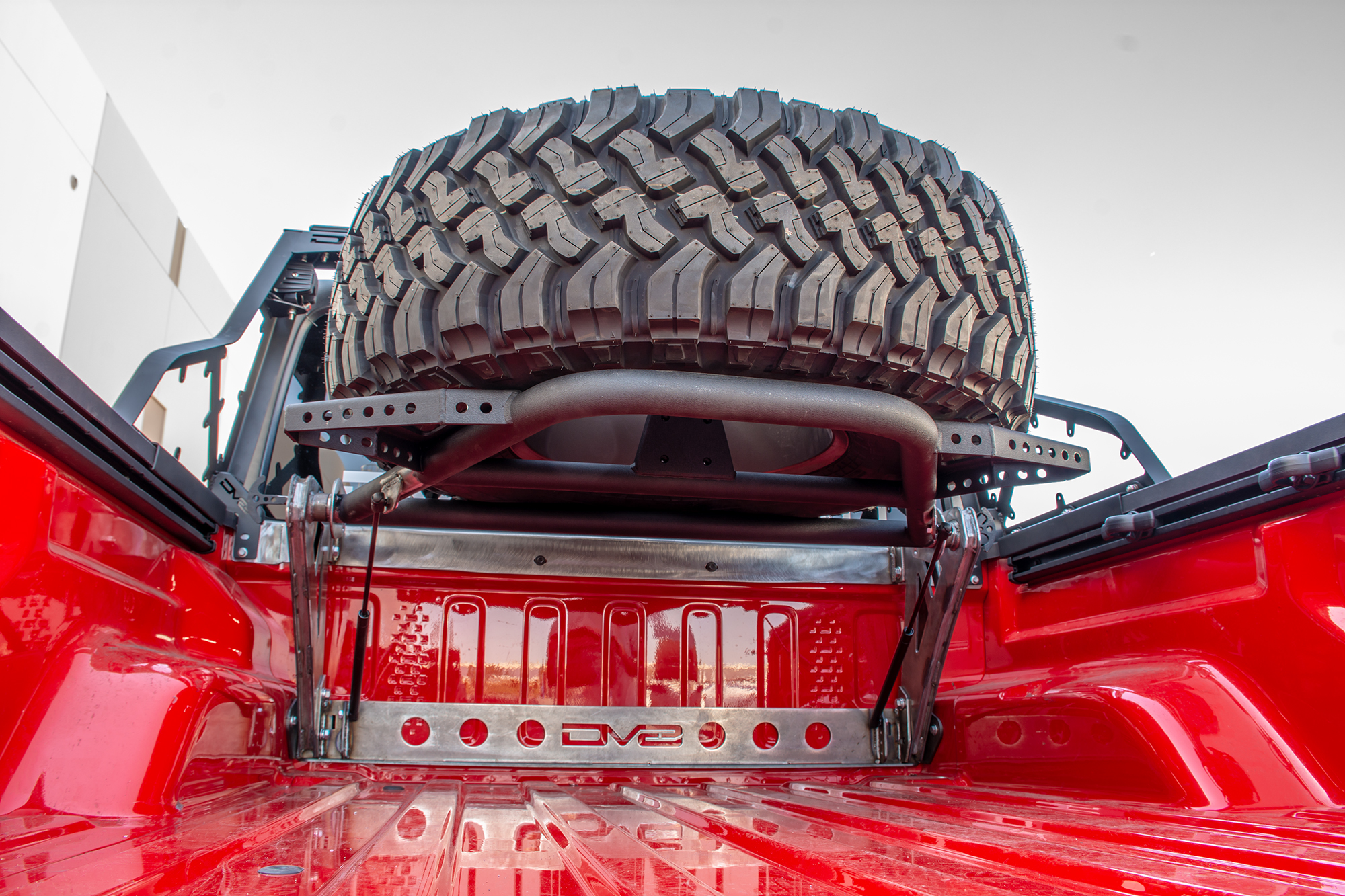 DV8 Offroad Adjustable Tire Carrier TCGL-01