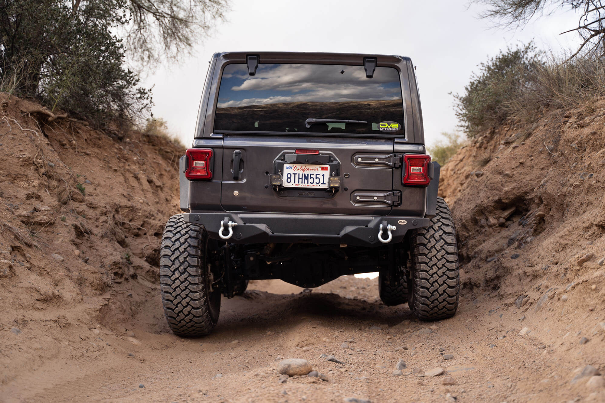 DV8 Offroad 2018-22 Jeep Wrangler JL Spare Tire Delete With Light Mounts TSJL-03
