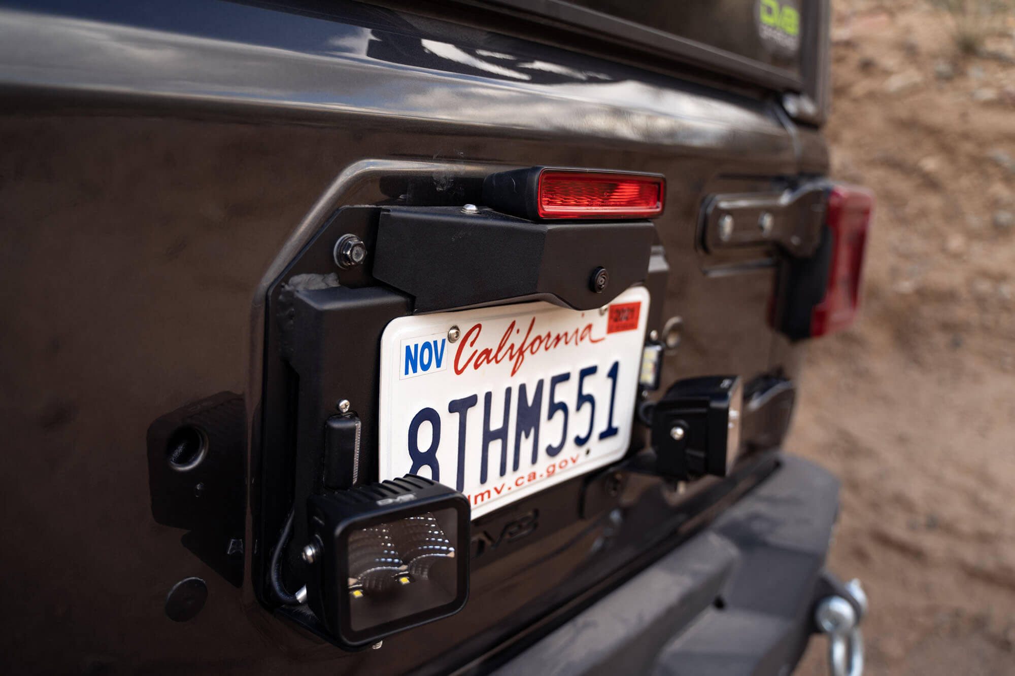 DV8 Offroad 2018-22 Jeep Wrangler JL Spare Tire Delete With Light Mounts TSJL-03