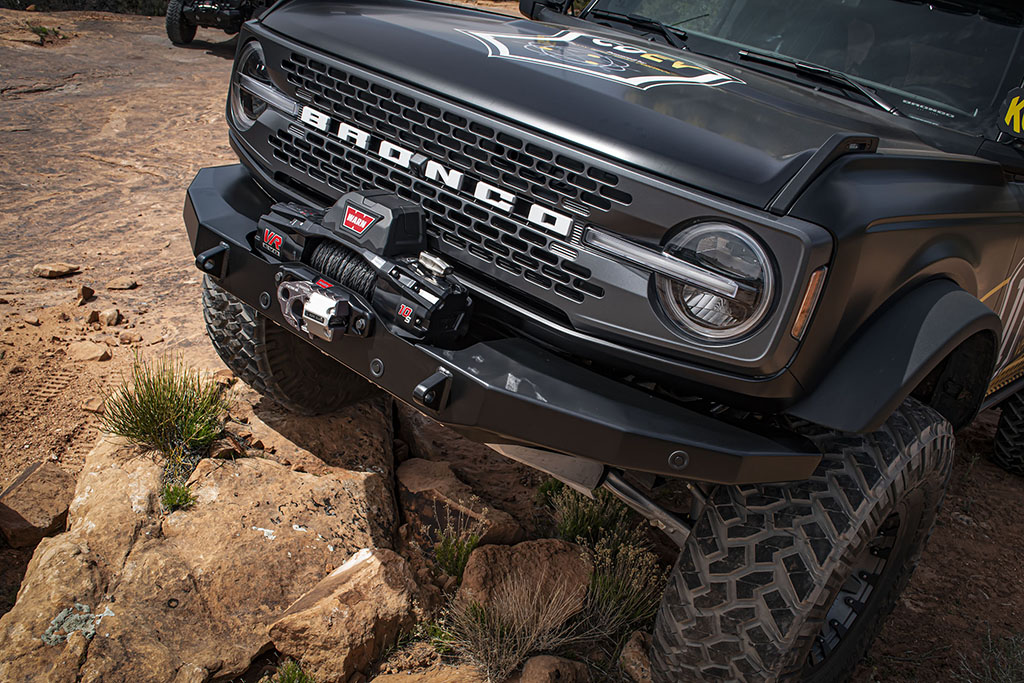 ICON Impact Series Offroad Armor 21-23 FORD BRONCO PRO SERIES FRONT WINCH BUMPER 45201