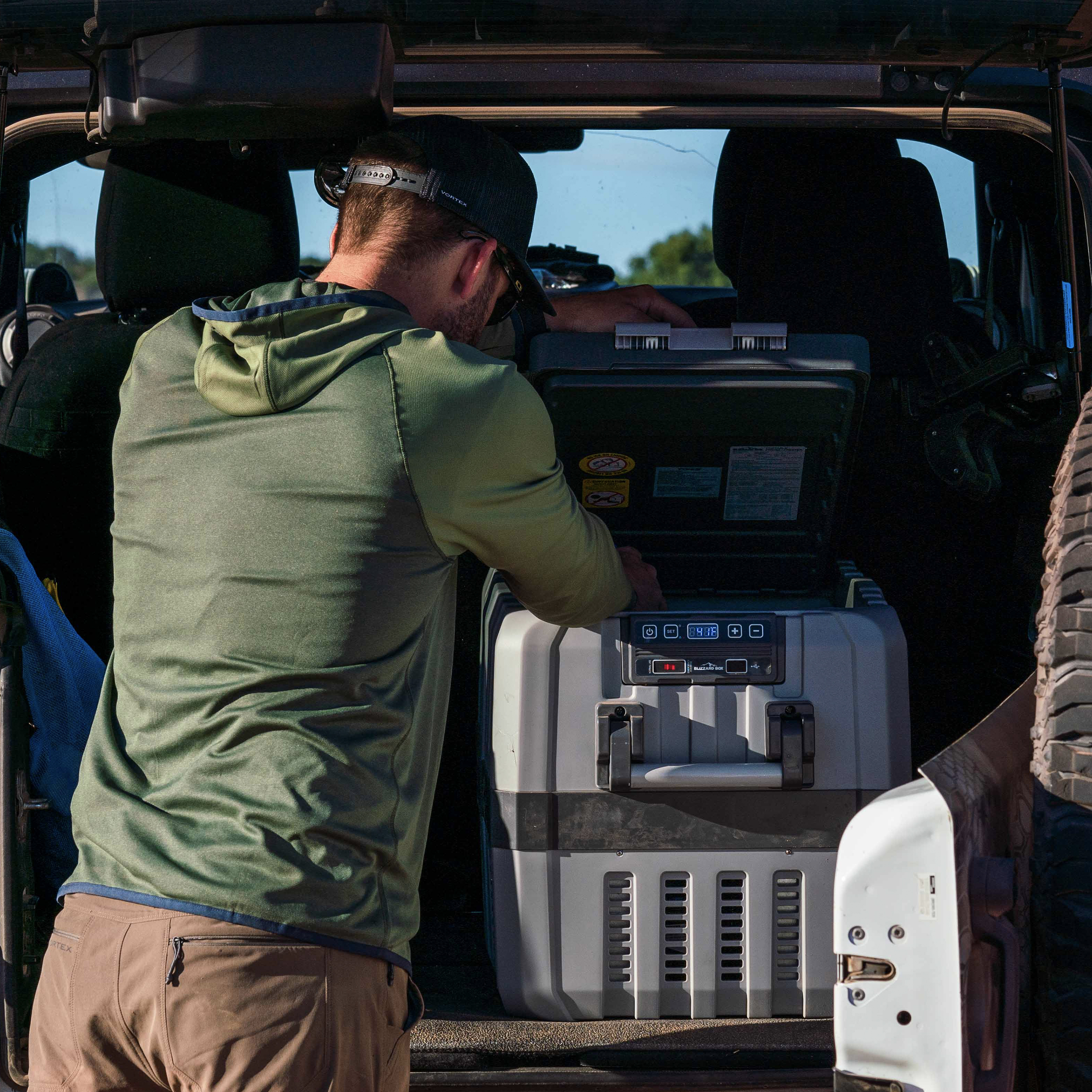 PROJECT X Blizzard Box 56-Quart Portable Electric Cooler AC57859-1