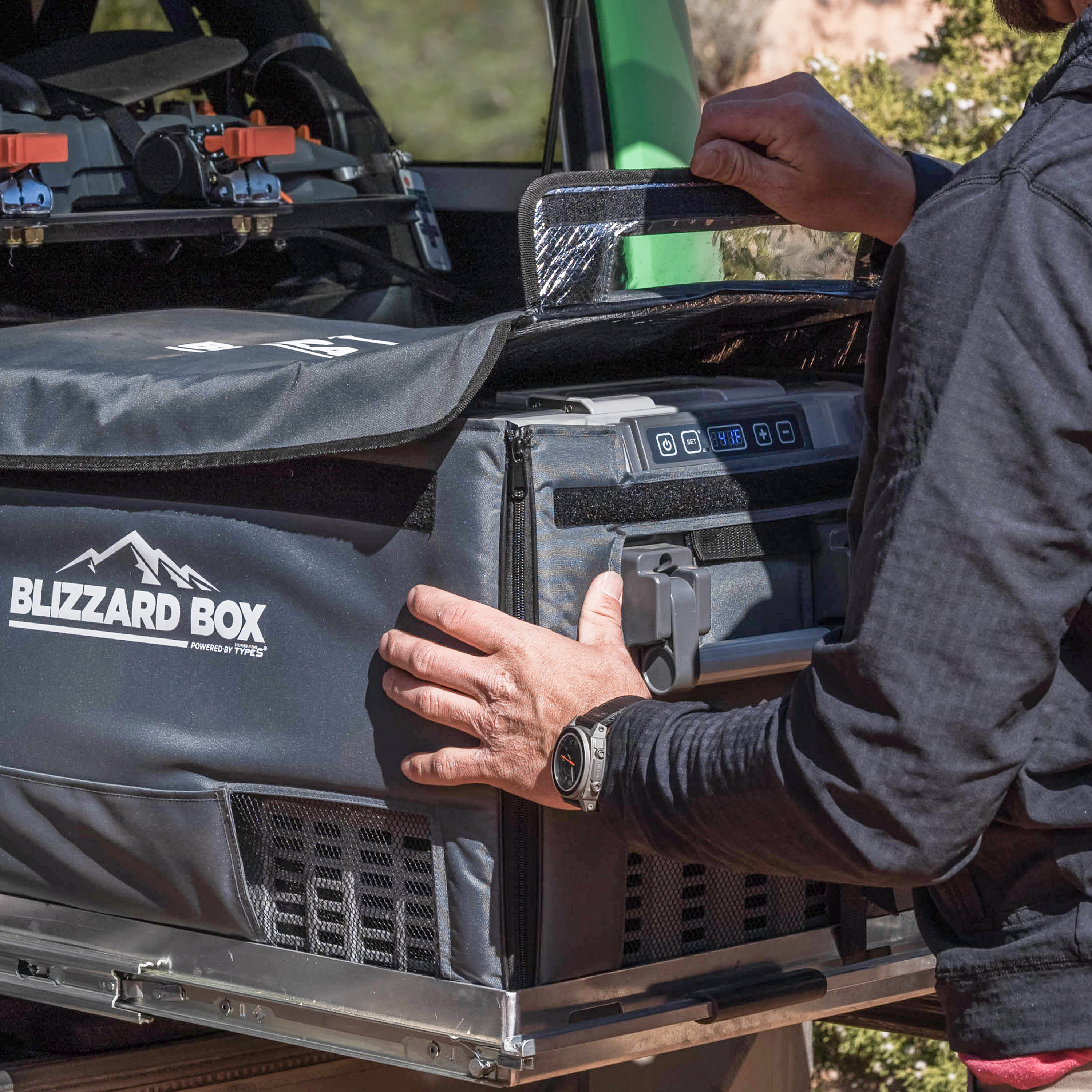 PROJECT X BLIZZARD BOX INSULATED COVER 56QT AC58168-1