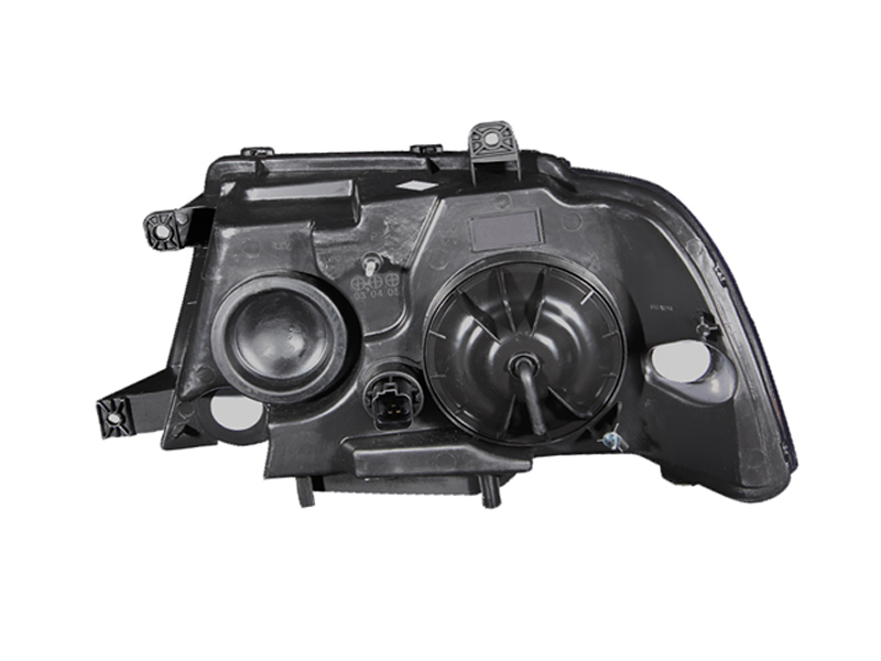 ANZO USA Crystal Headlight Set 111045