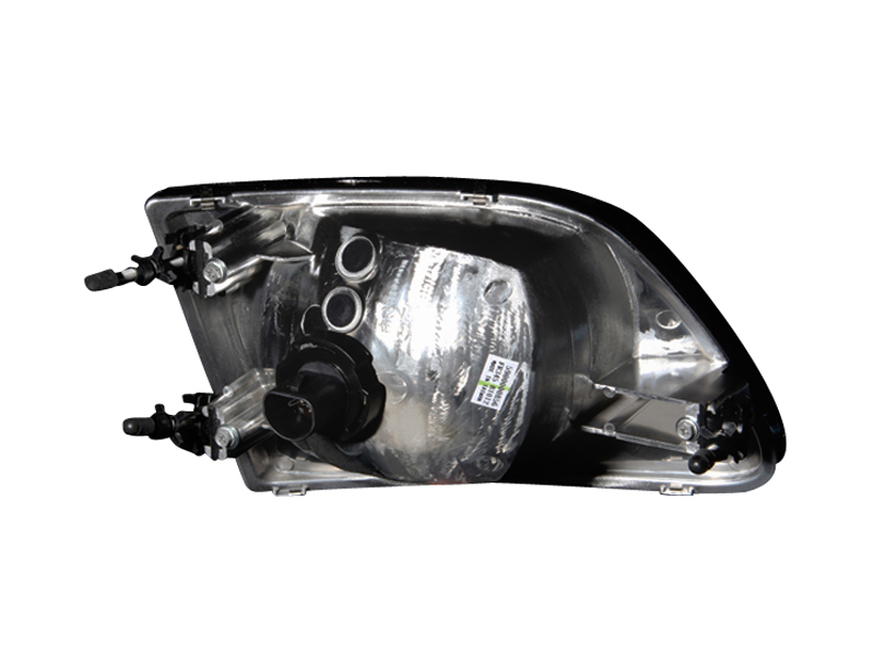 ANZO USA Crystal Headlight Set 111083