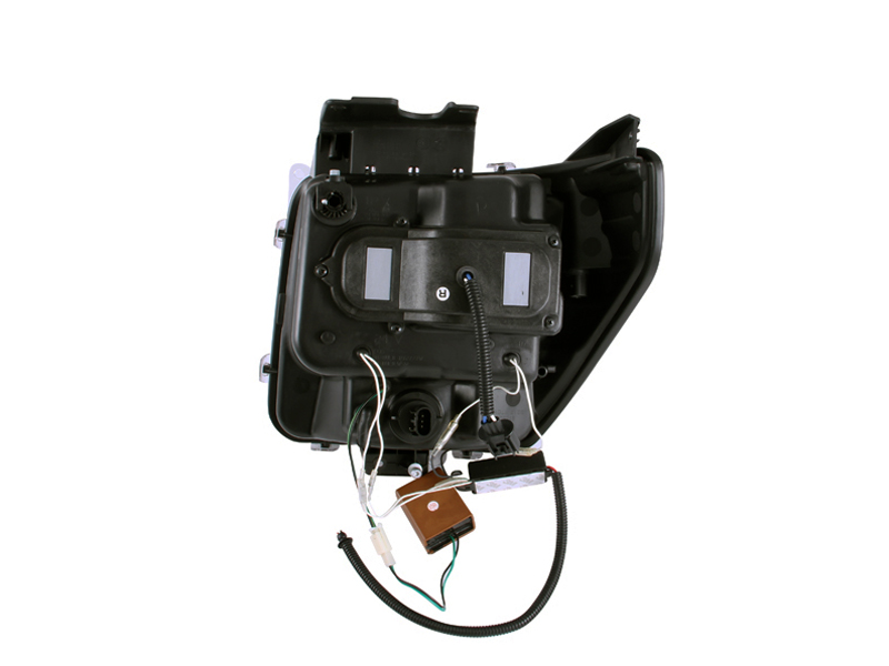 ANZO USA Projector Headlight Set w/Halo 111145