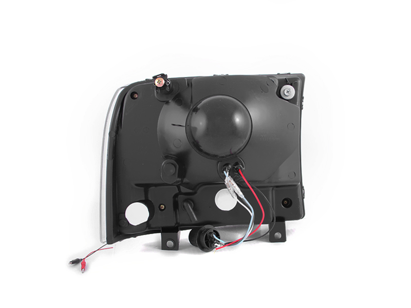 ANZO USA Crystal Headlight Set 111106