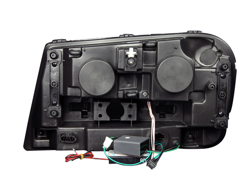 ANZO USA Projector Headlight Set w/Halo 111127