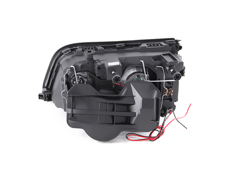 ANZO USA Crystal Headlight Set 121081