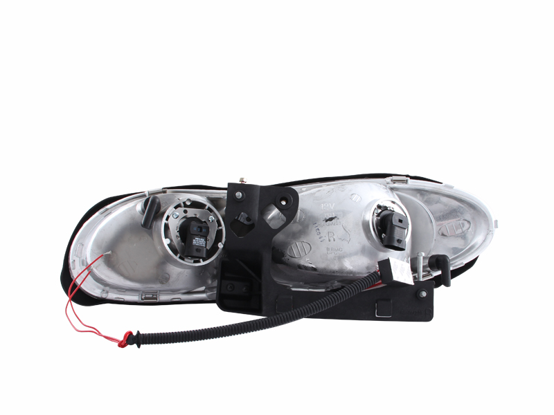 ANZO USA Crystal Headlight Set w/Halo 121024