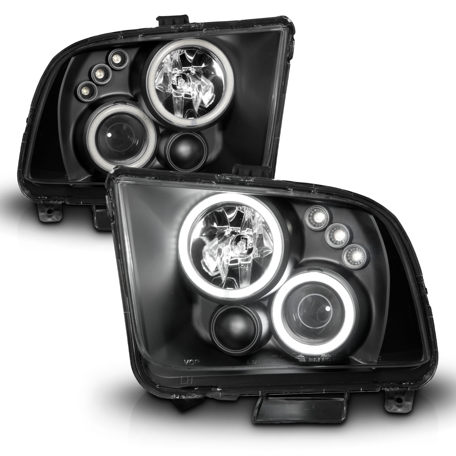ANZO USA Projector Headlight Set w/Halo 121166