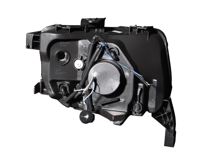 ANZO USA Projector Headlight Set w/Halo 121431