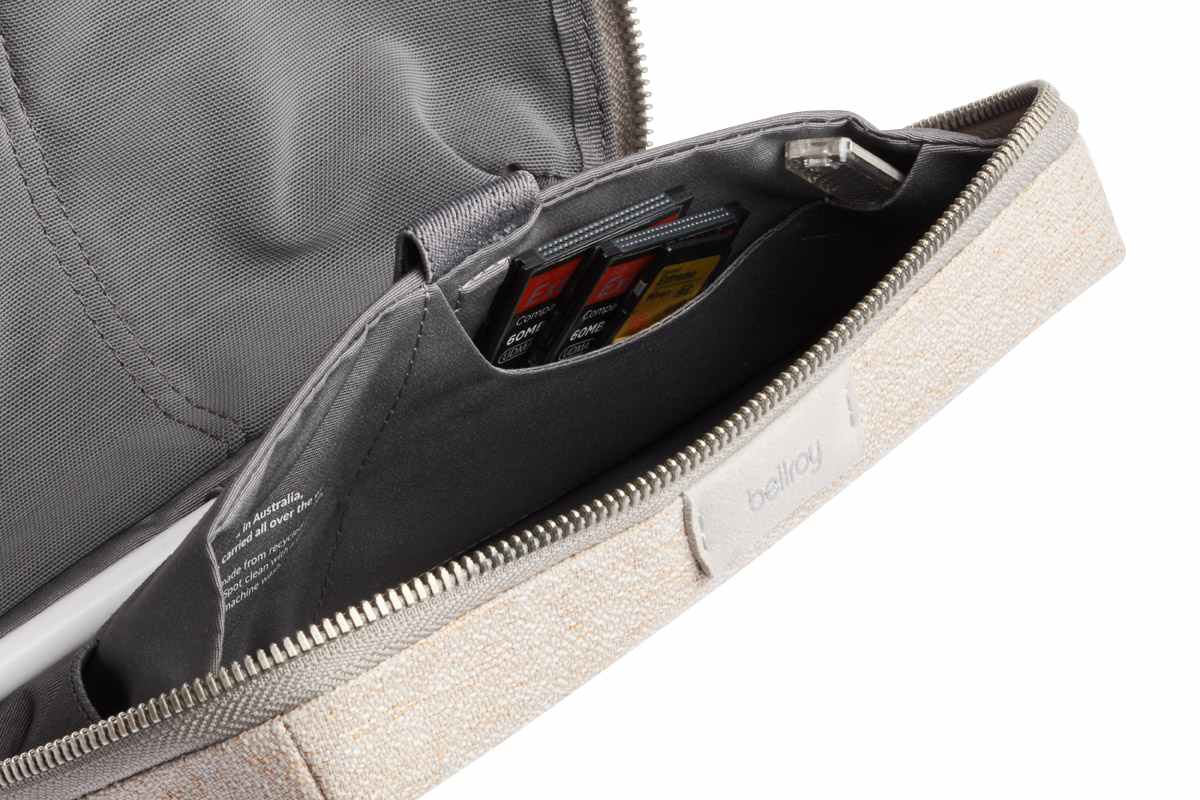 Bellroy Tech Kit 1