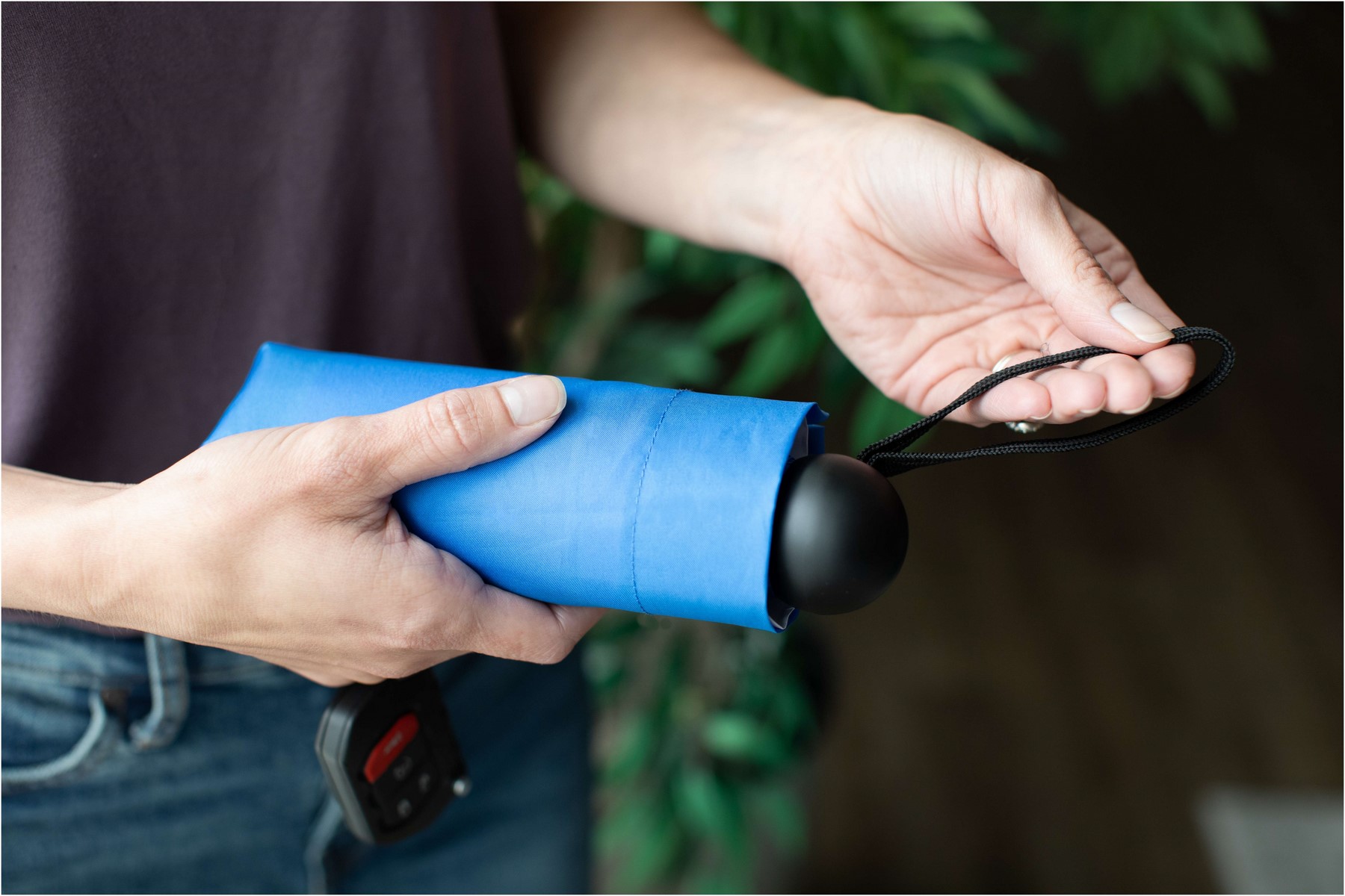 37" Recycled 5 Folding Umbrella 1