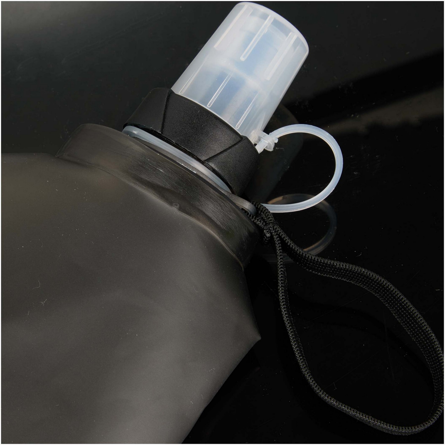Remy Collapsible Bottle 17oz 1