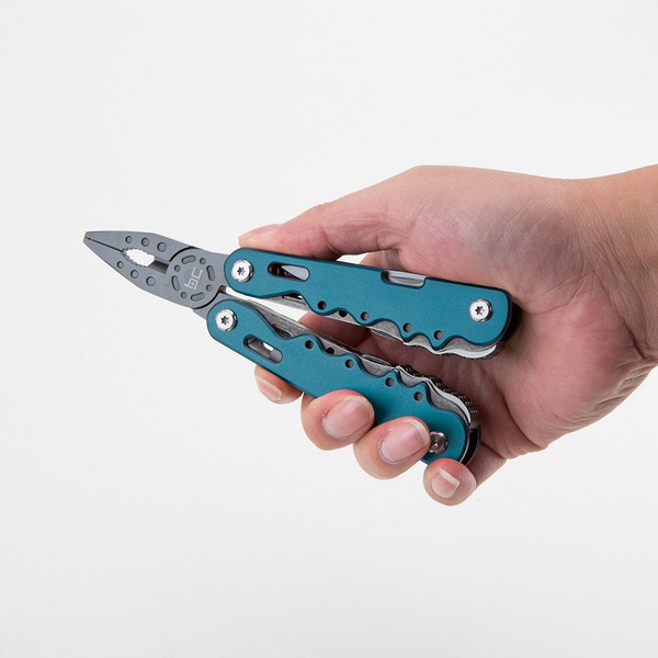 Basecamp Multi-Mate Multi-Tool 1